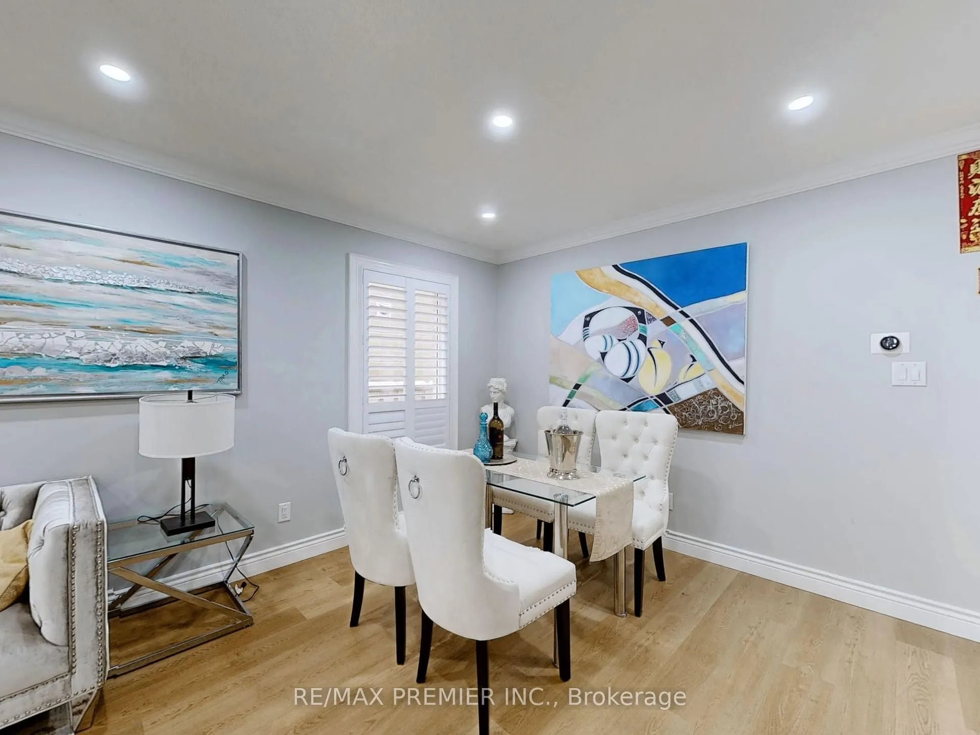 336 St Joan Of Arc Avenue