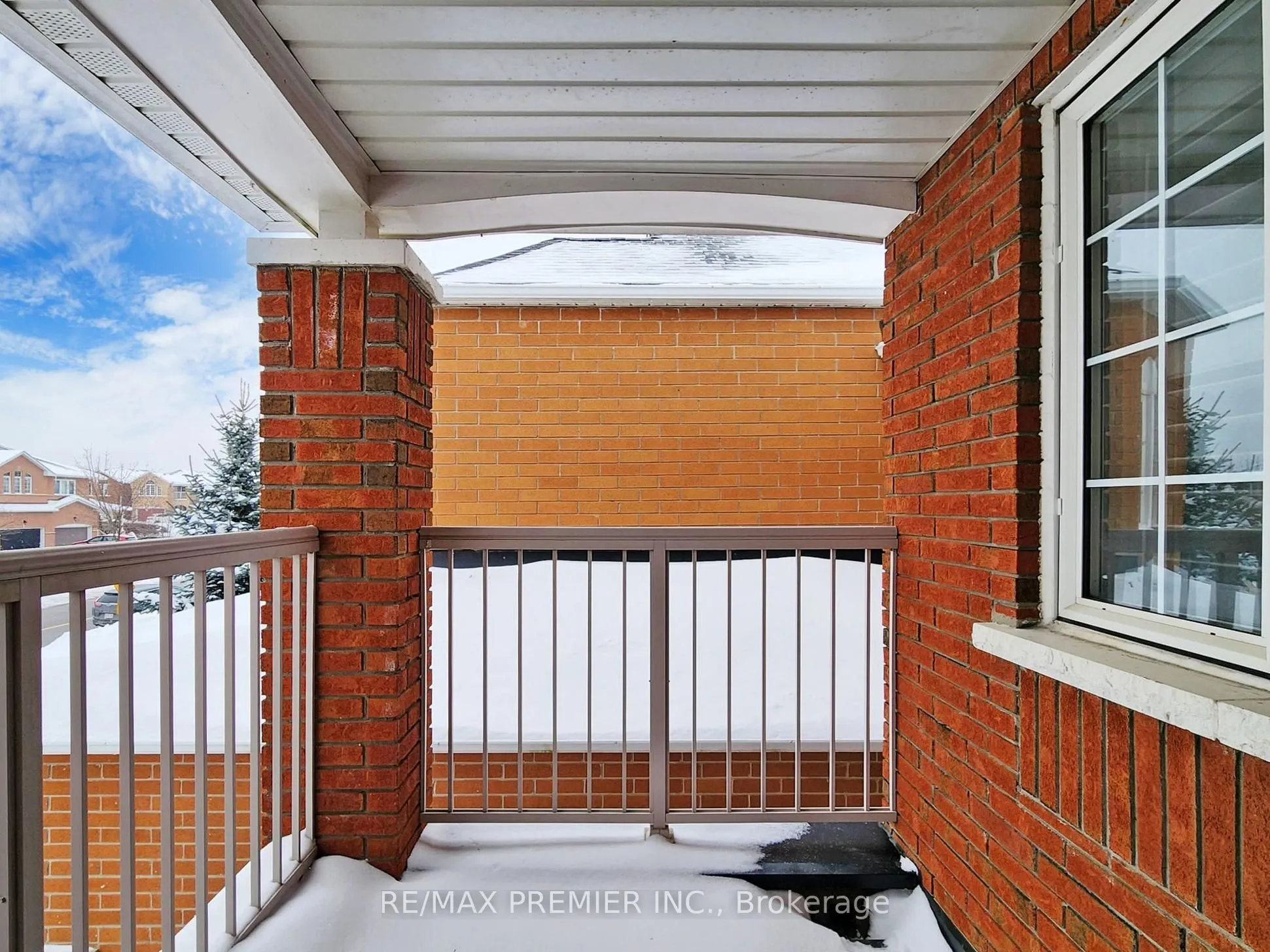 336 St Joan Of Arc Avenue