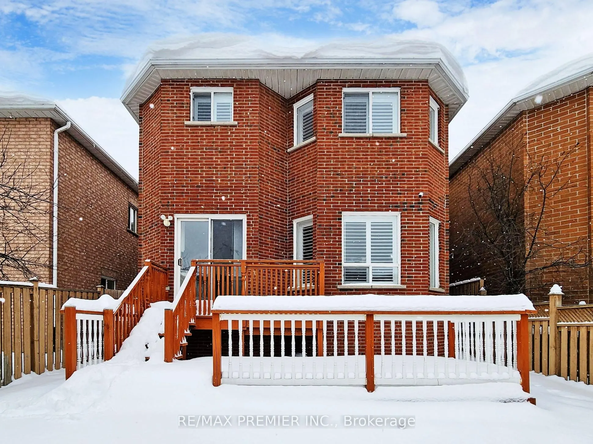 336 St Joan Of Arc Avenue