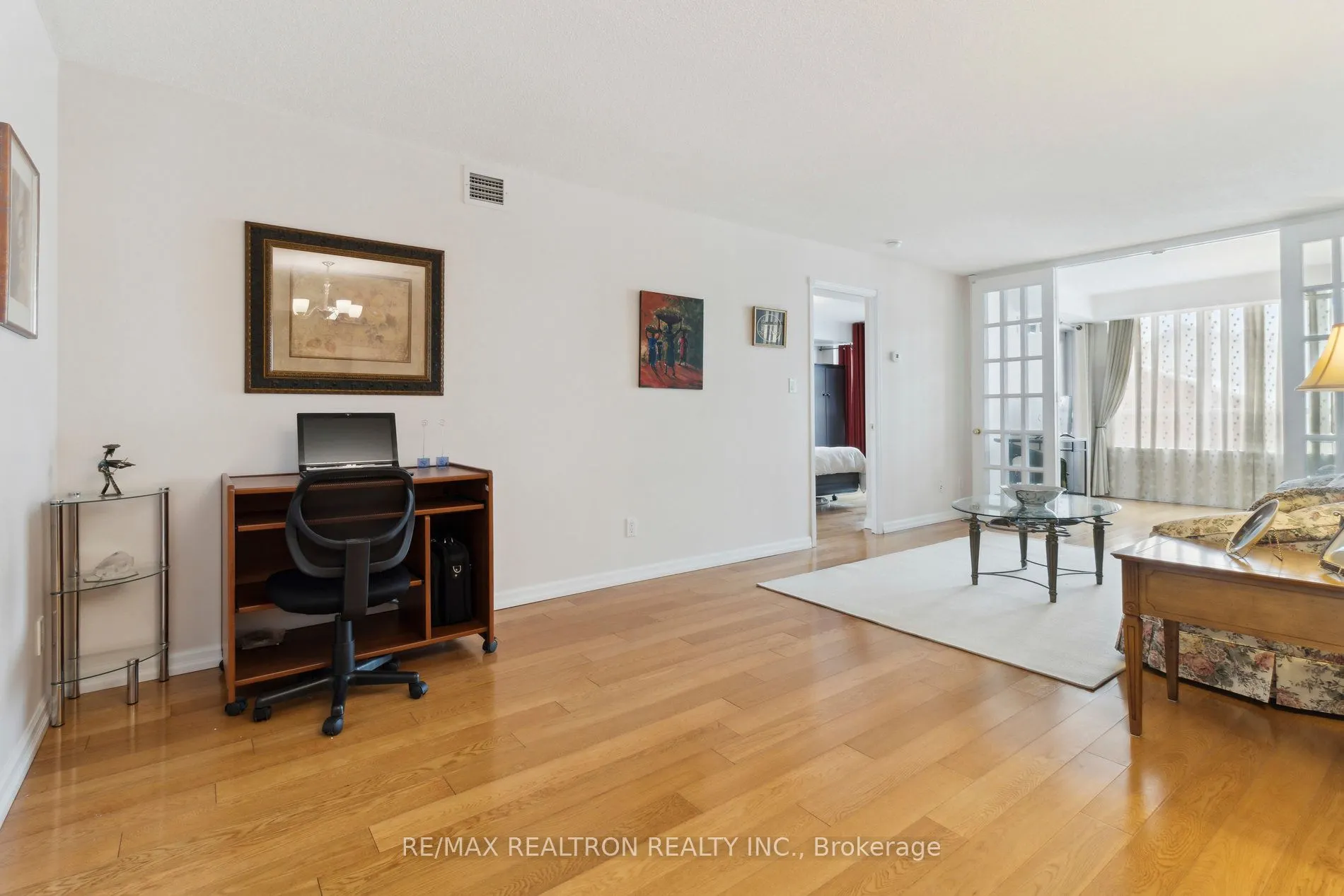 850 Steeles Avenue W, #306