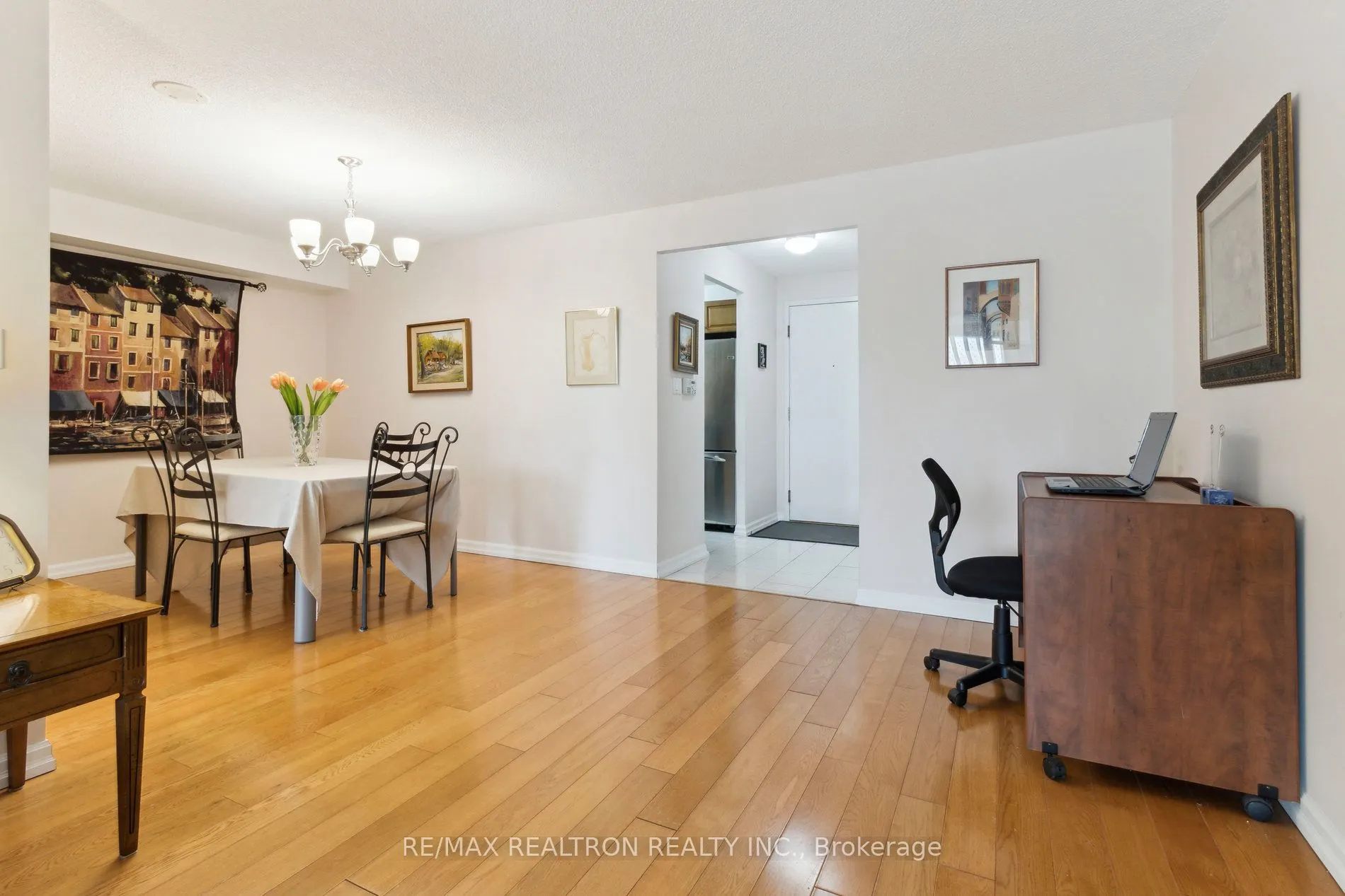 850 Steeles Avenue W, #306