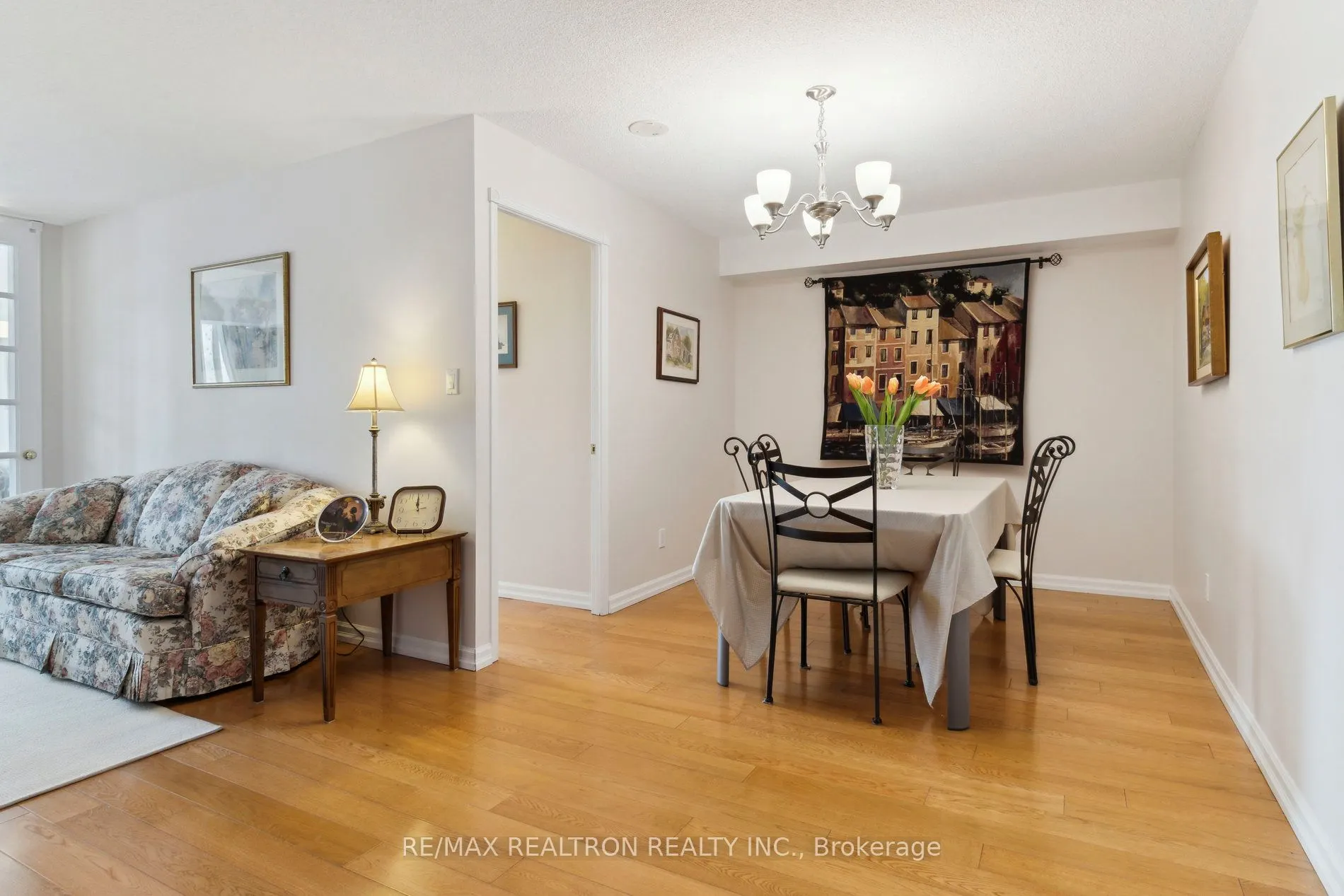 850 Steeles Avenue W, #306