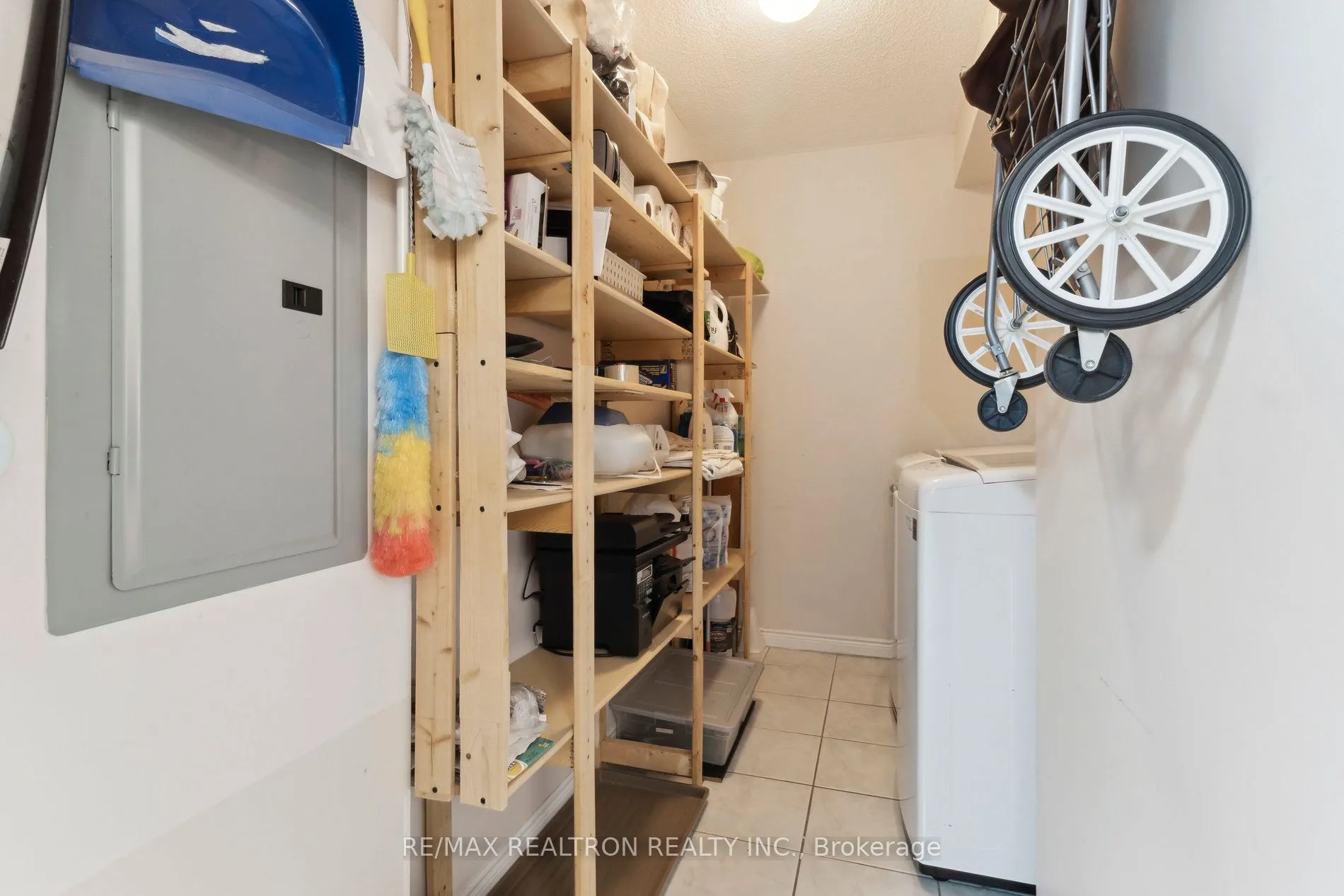 850 Steeles Avenue W, #306