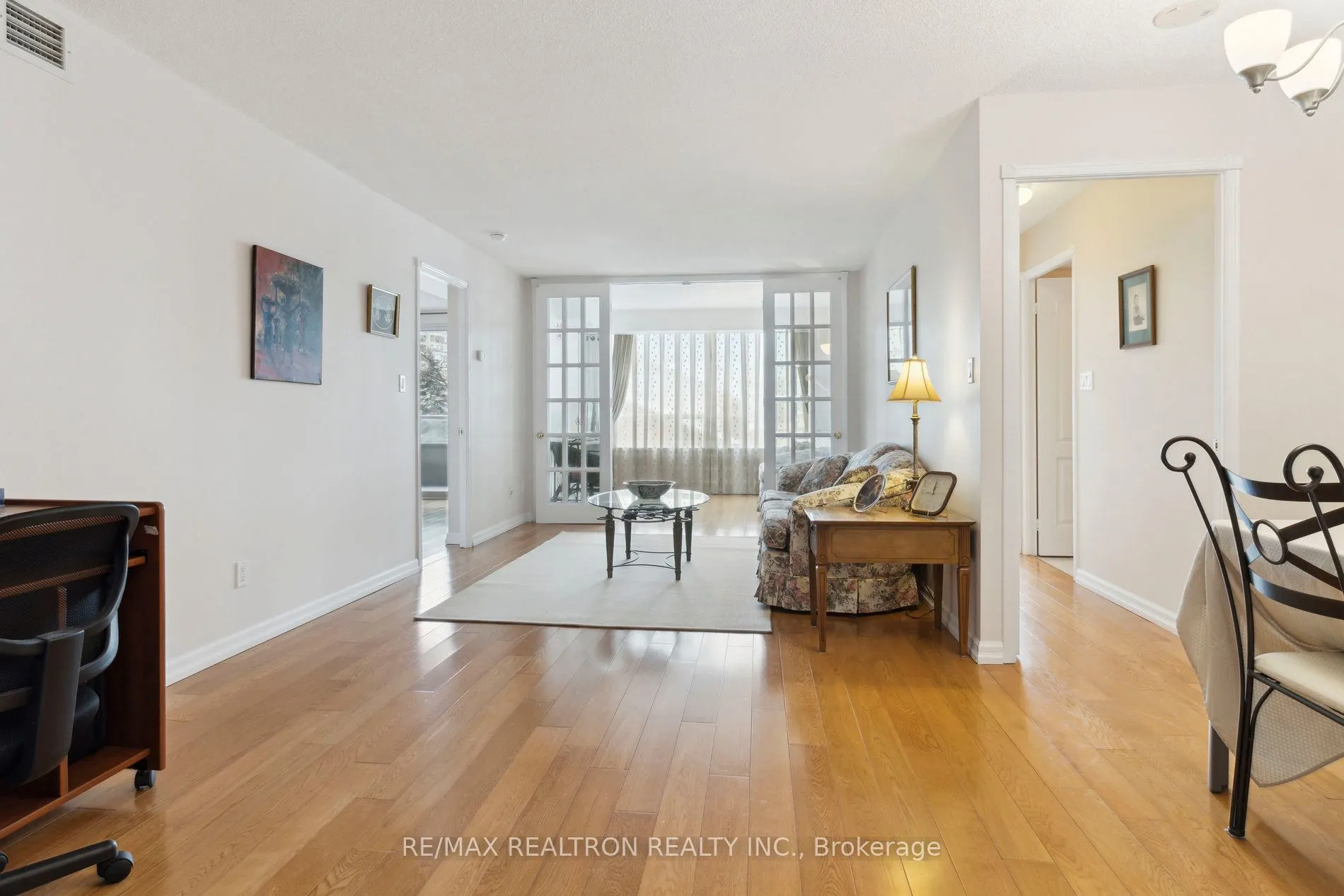 850 Steeles Avenue W, #306