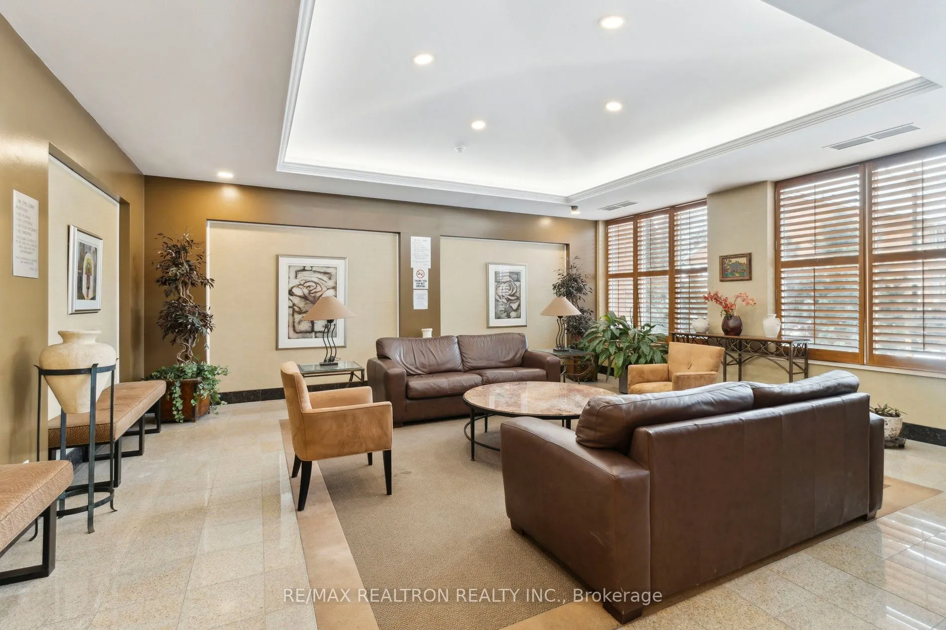 850 Steeles Avenue W, #306