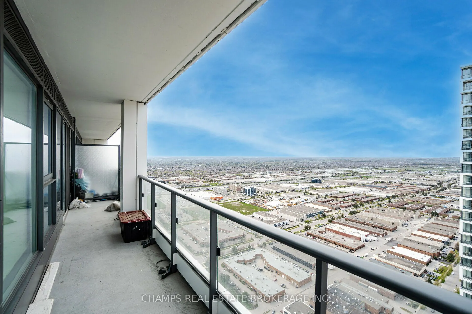 5 Buttermill Avenue #5702
