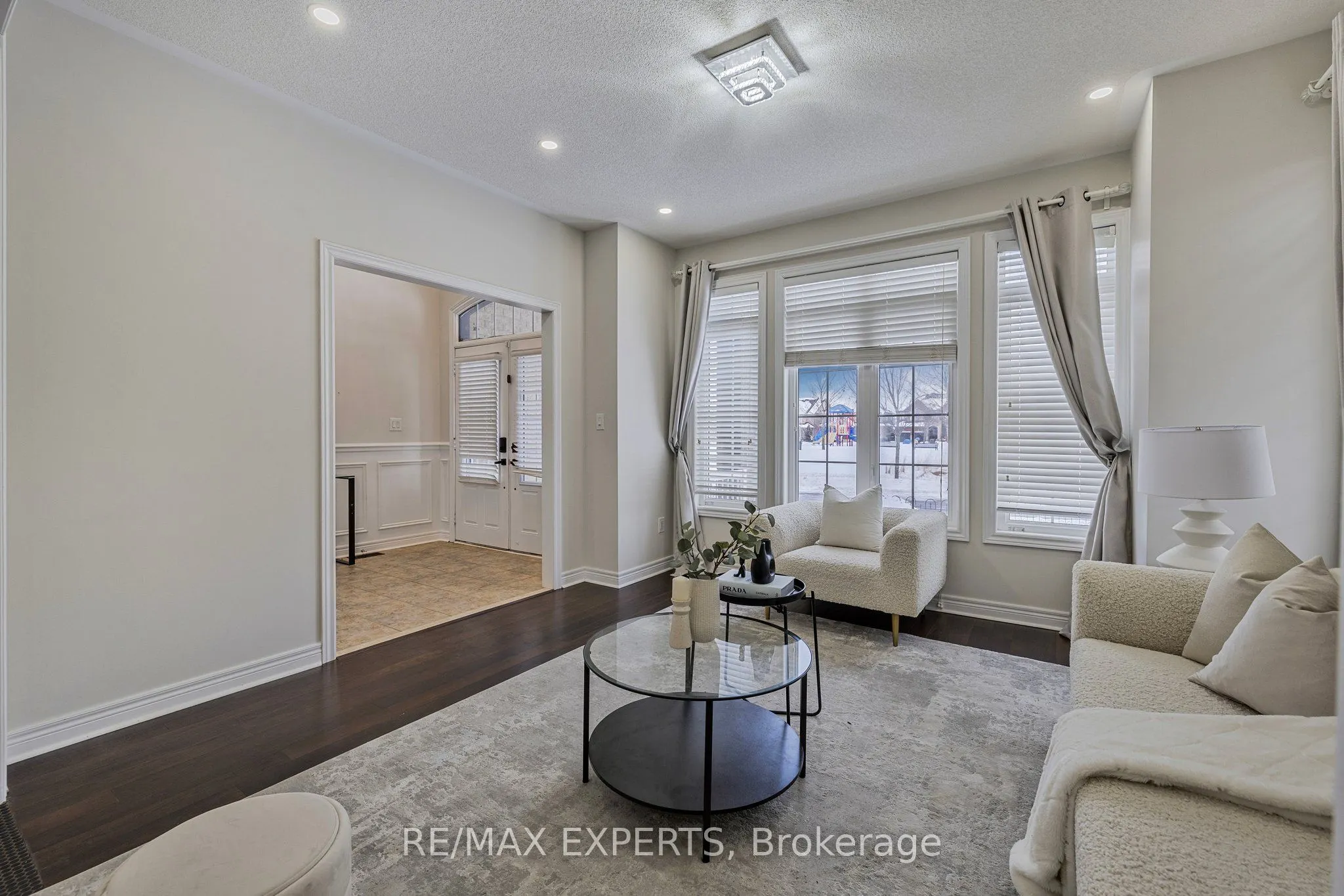 24 Faris Street