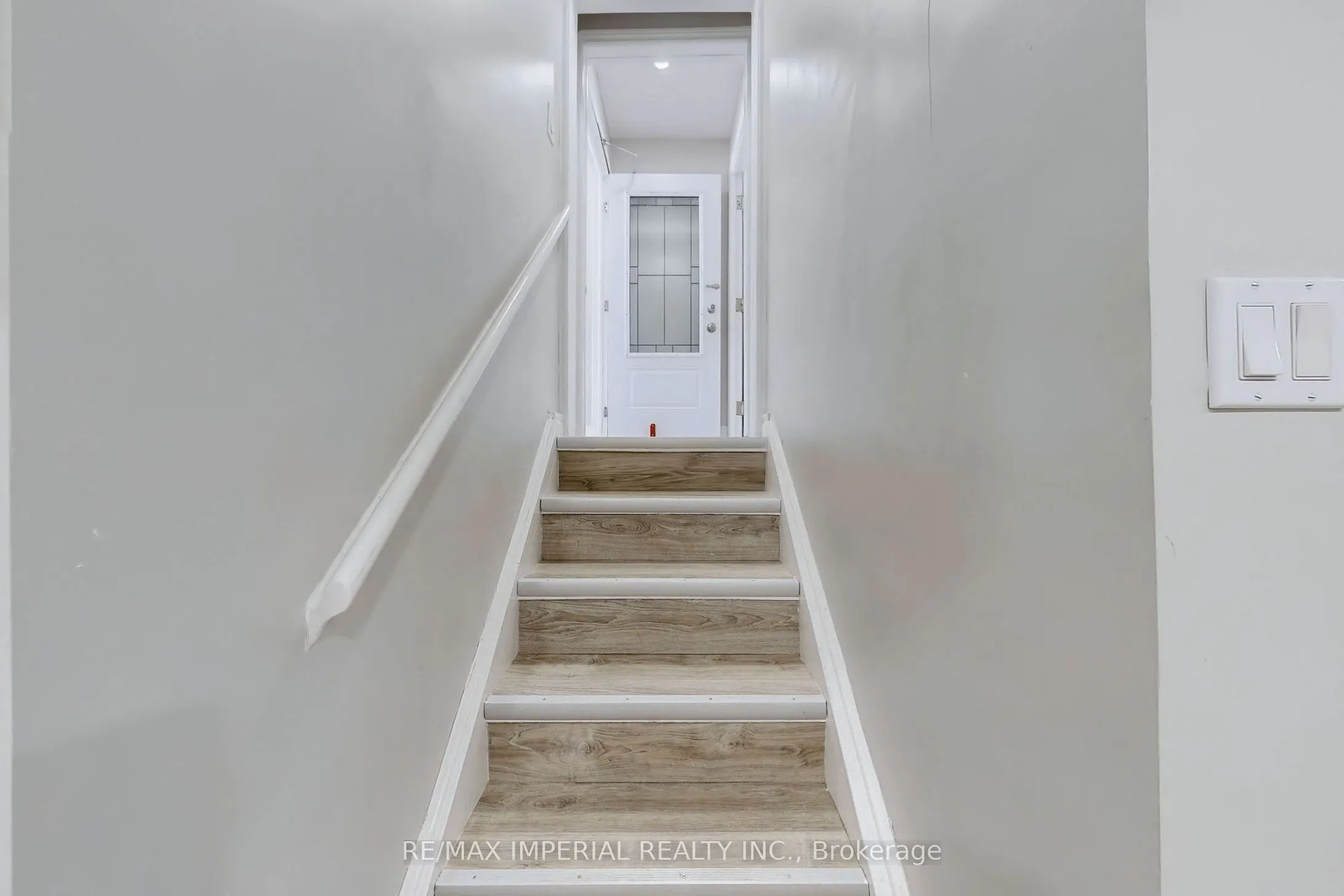 12 Sherwood Forest Drive