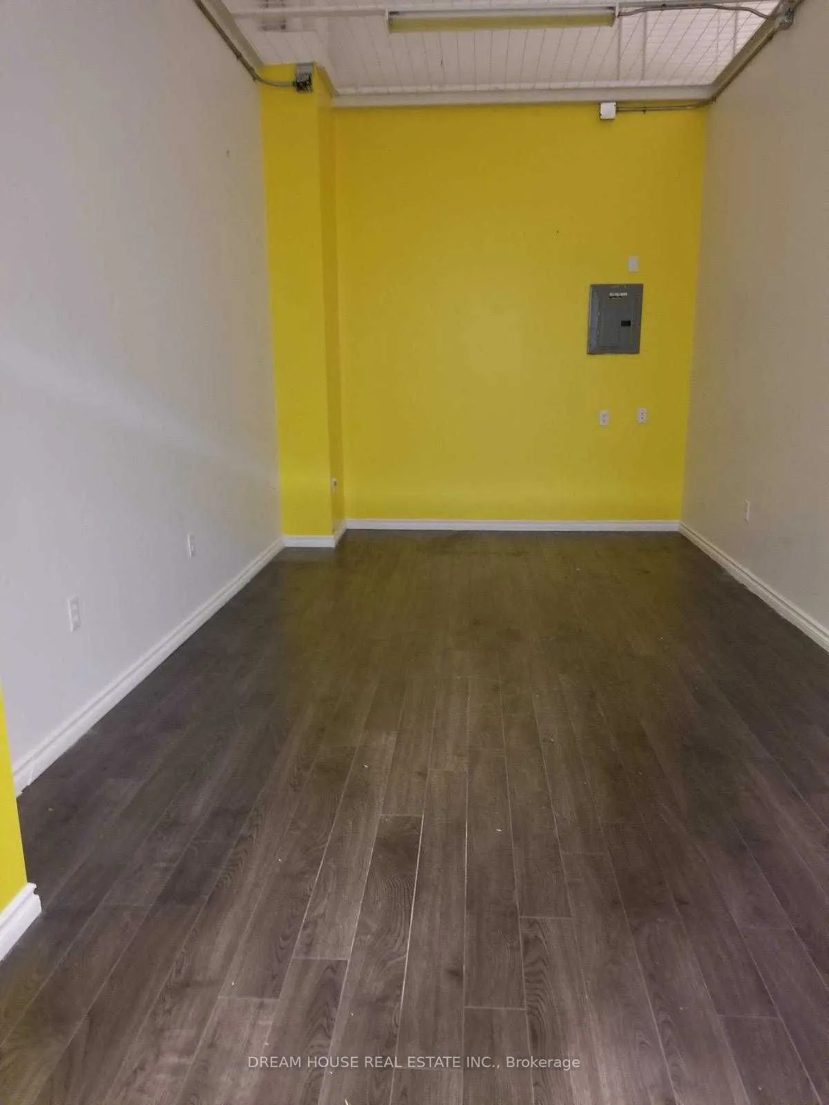 7181 Yonge St. Street, #158
