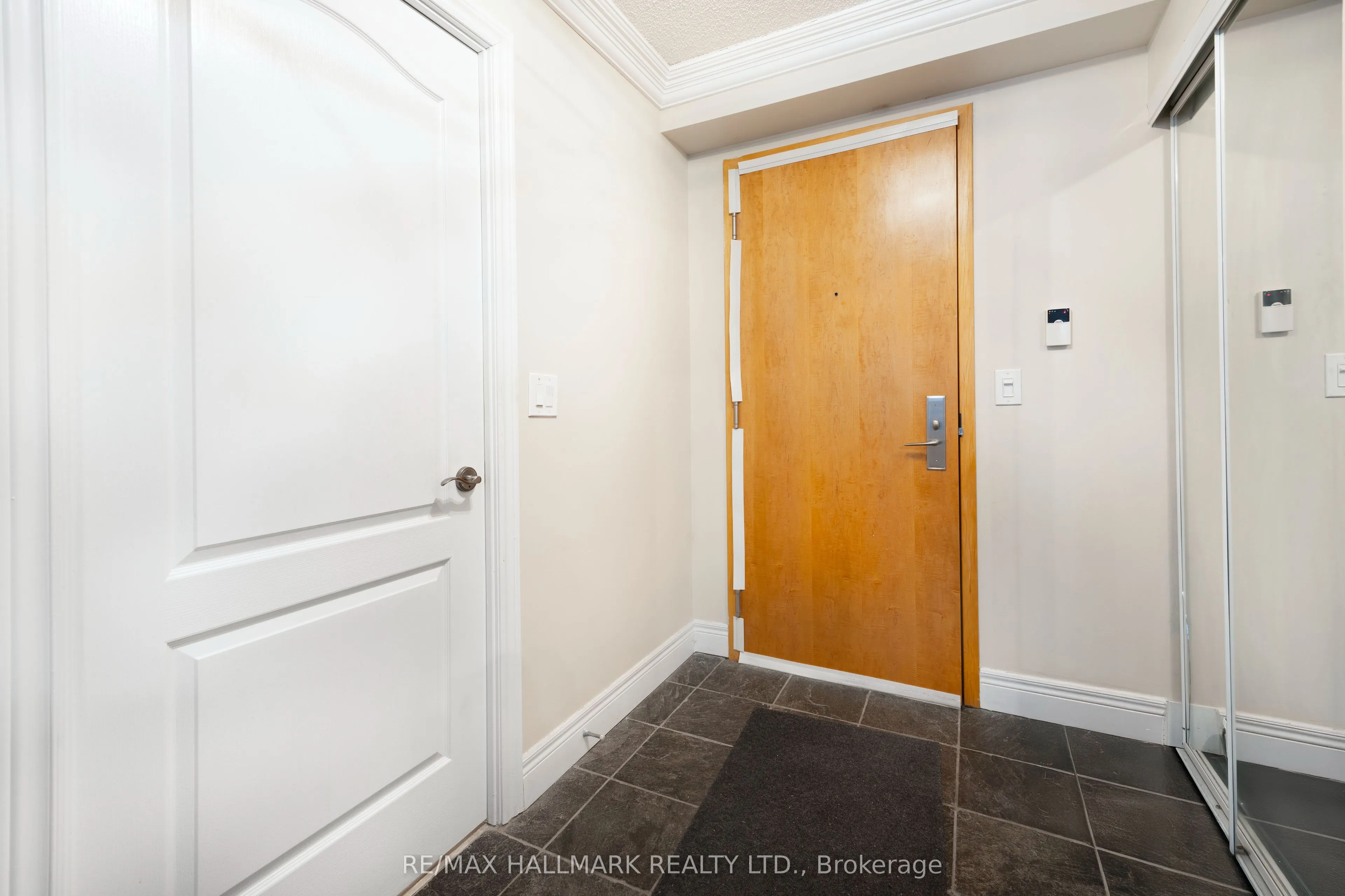62 Suncrest Boulevard, #316