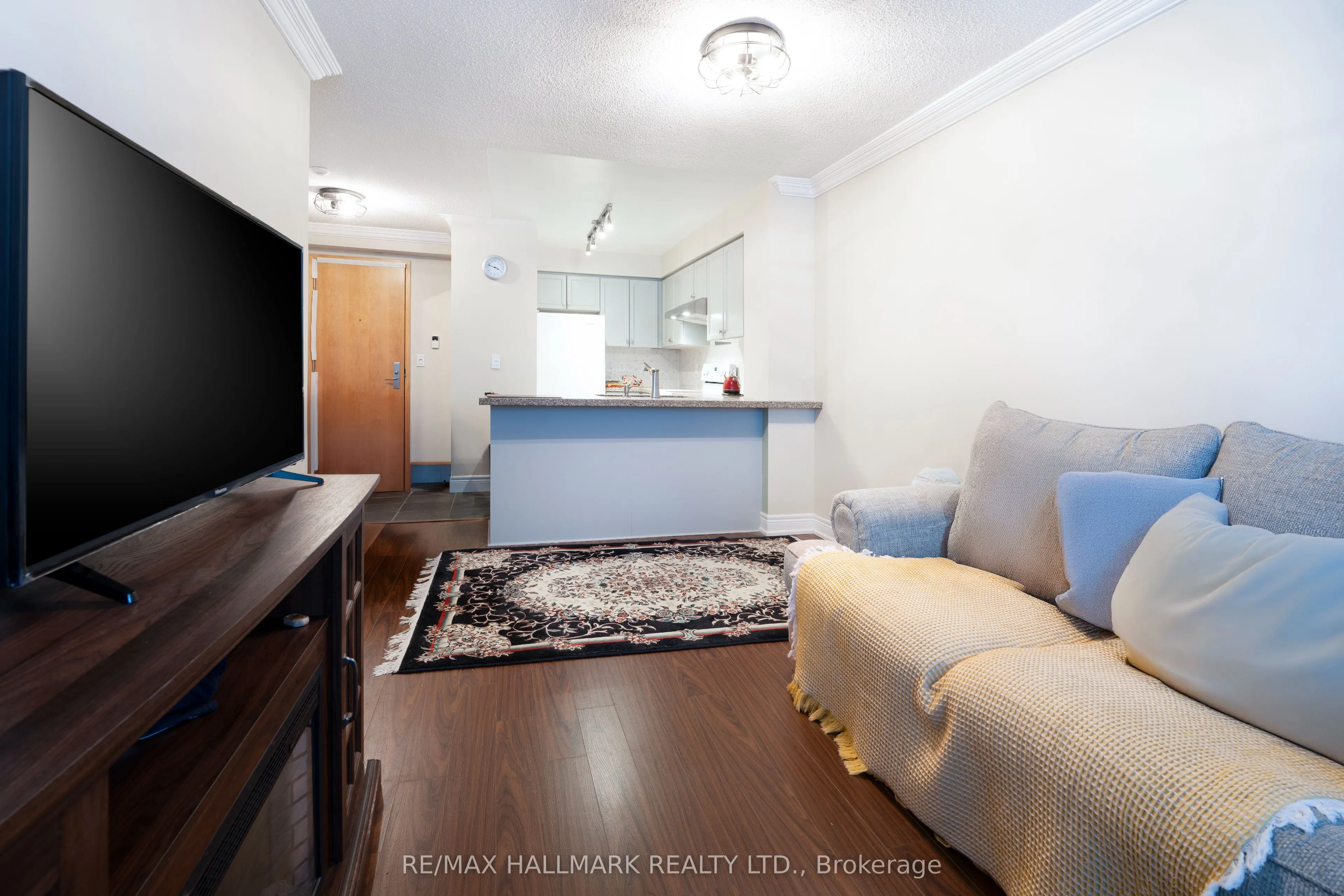 62 Suncrest Boulevard, #316
