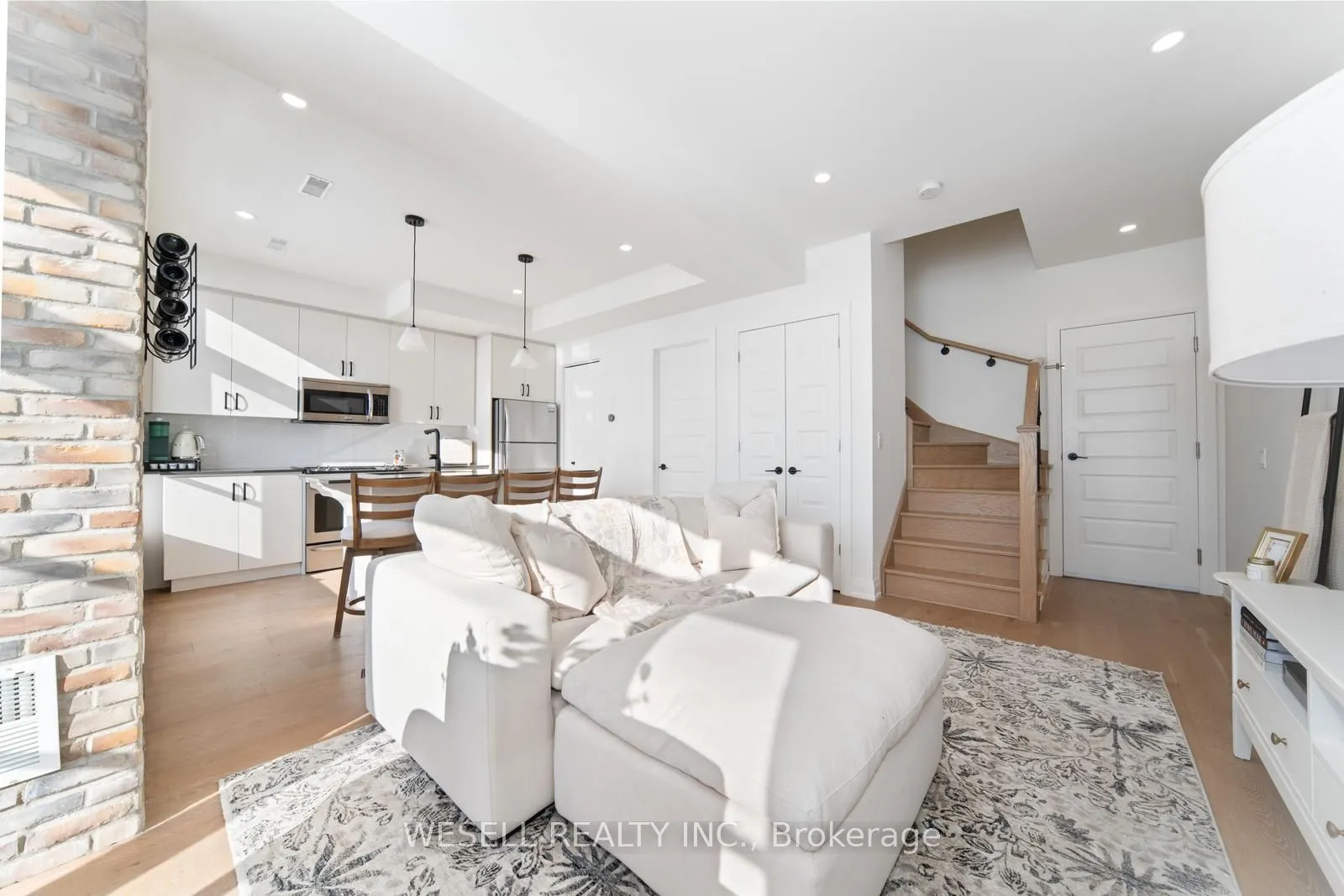 8167 Kipling Avenue #48