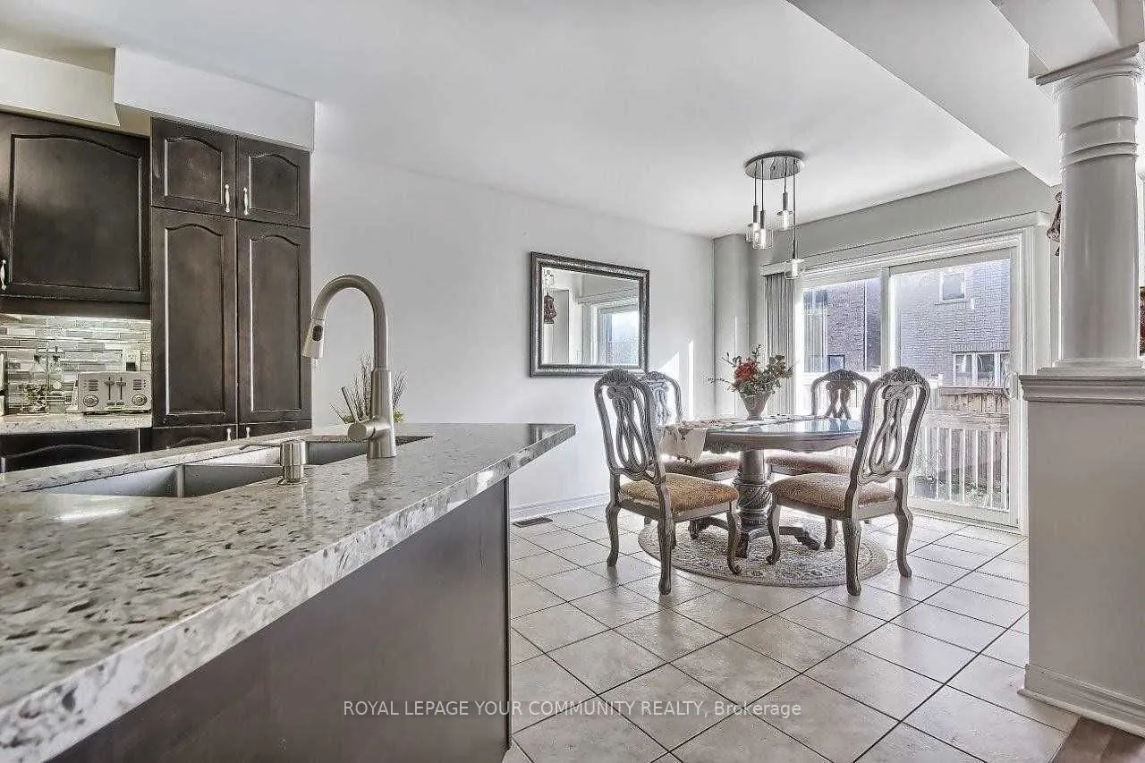 19 Harvest Hills Boulevard