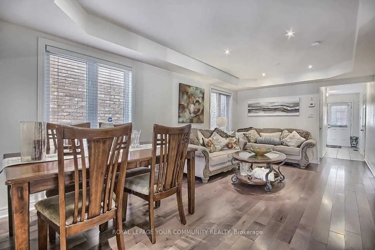 19 Harvest Hills Boulevard