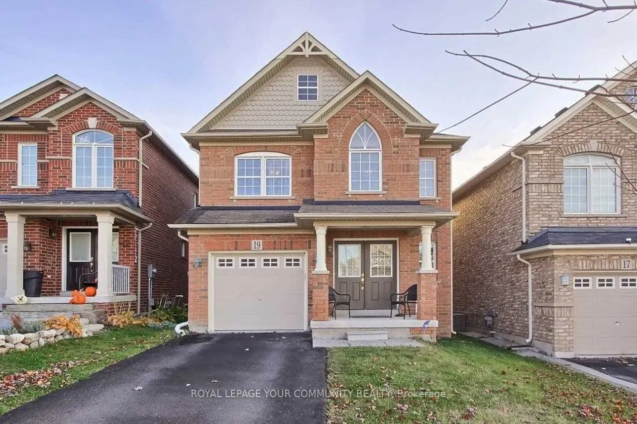 19 Harvest Hills Boulevard