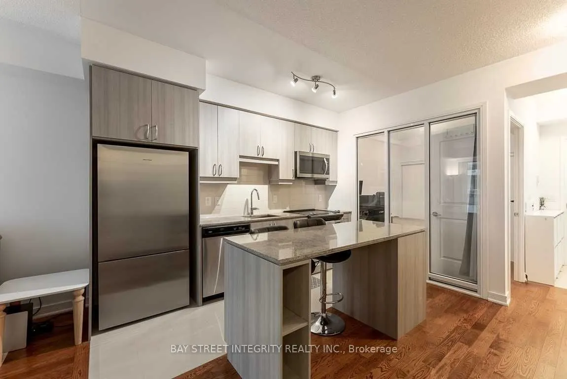 9191 Yonge Street, #414