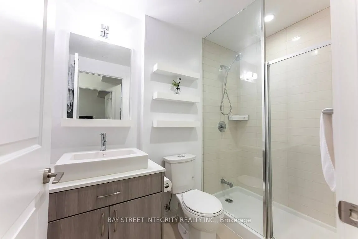 9191 Yonge Street, #414