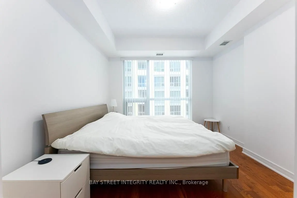 9191 Yonge Street, #414