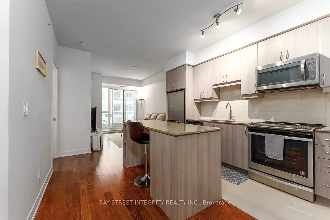 9191 Yonge Street, #414