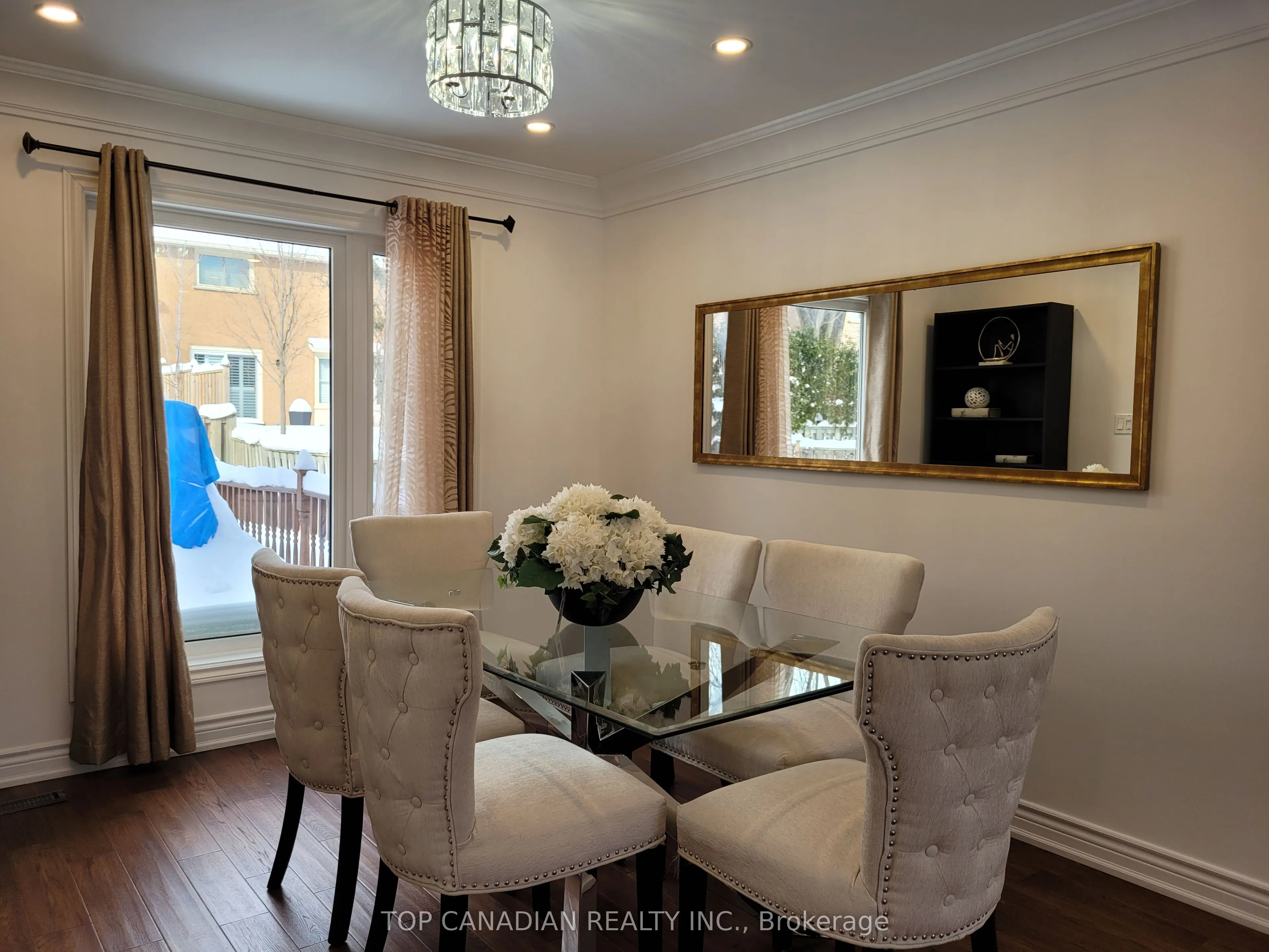 19 Eleanor Circle