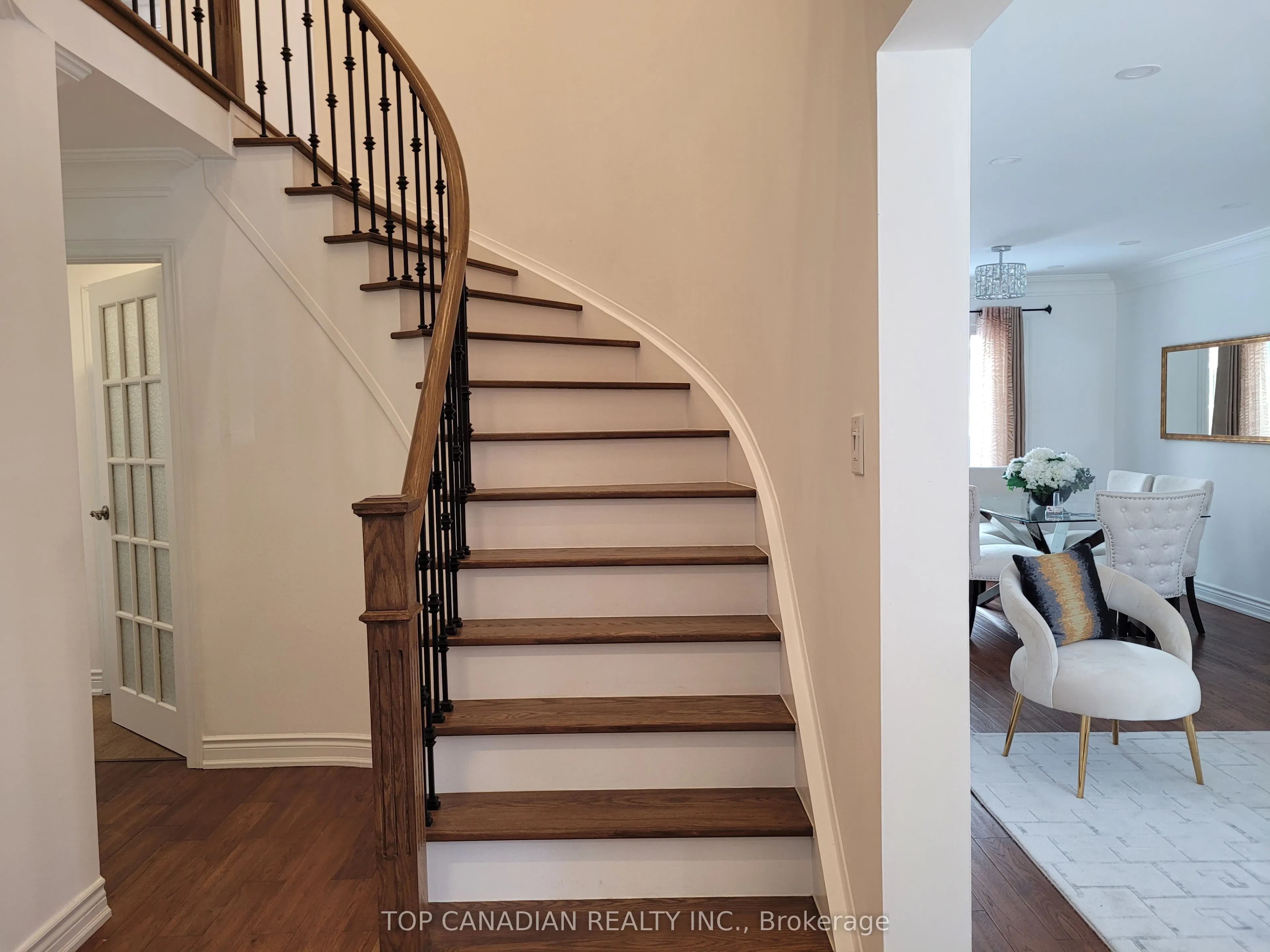 19 Eleanor Circle