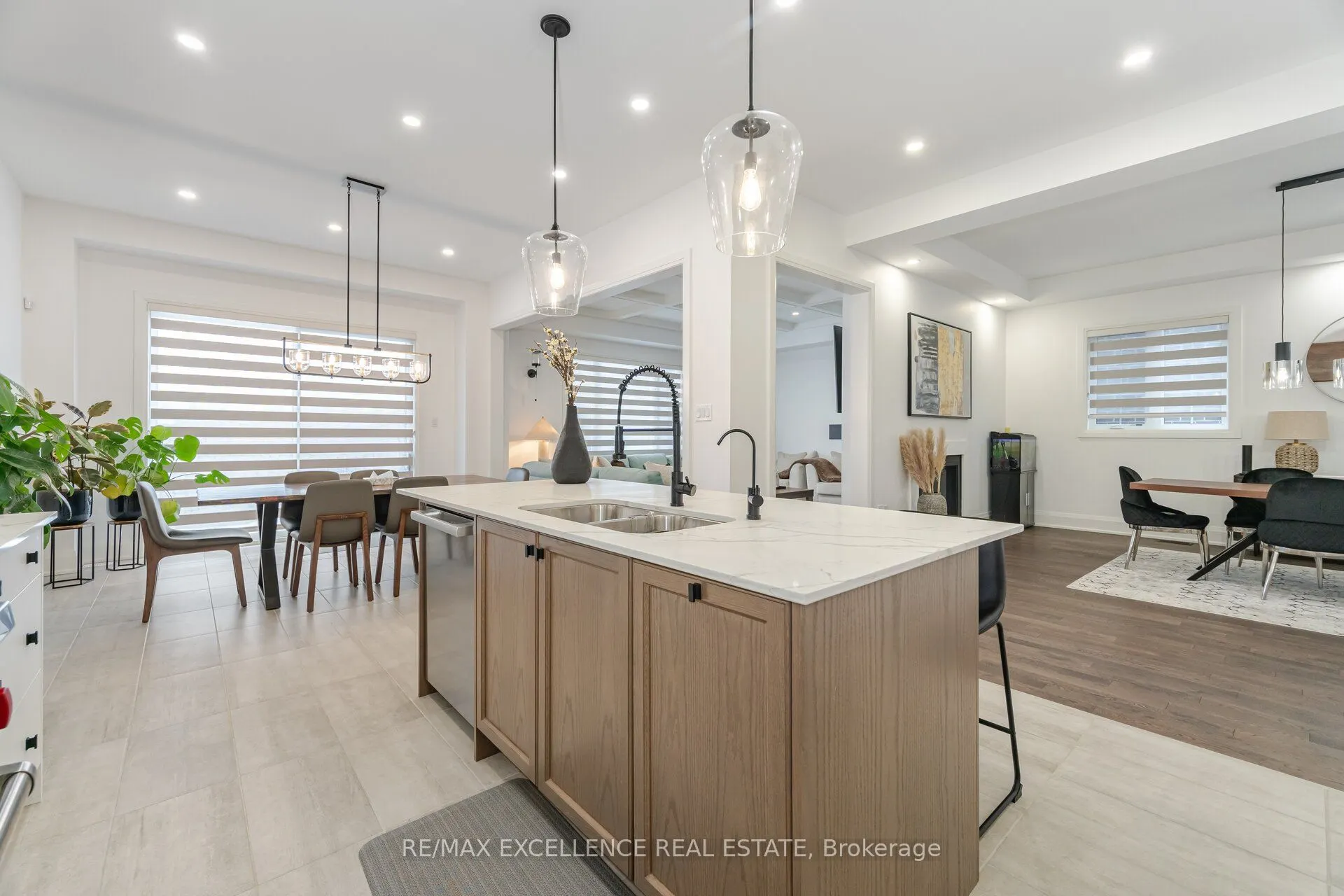 530 Kleinburg Summit Way