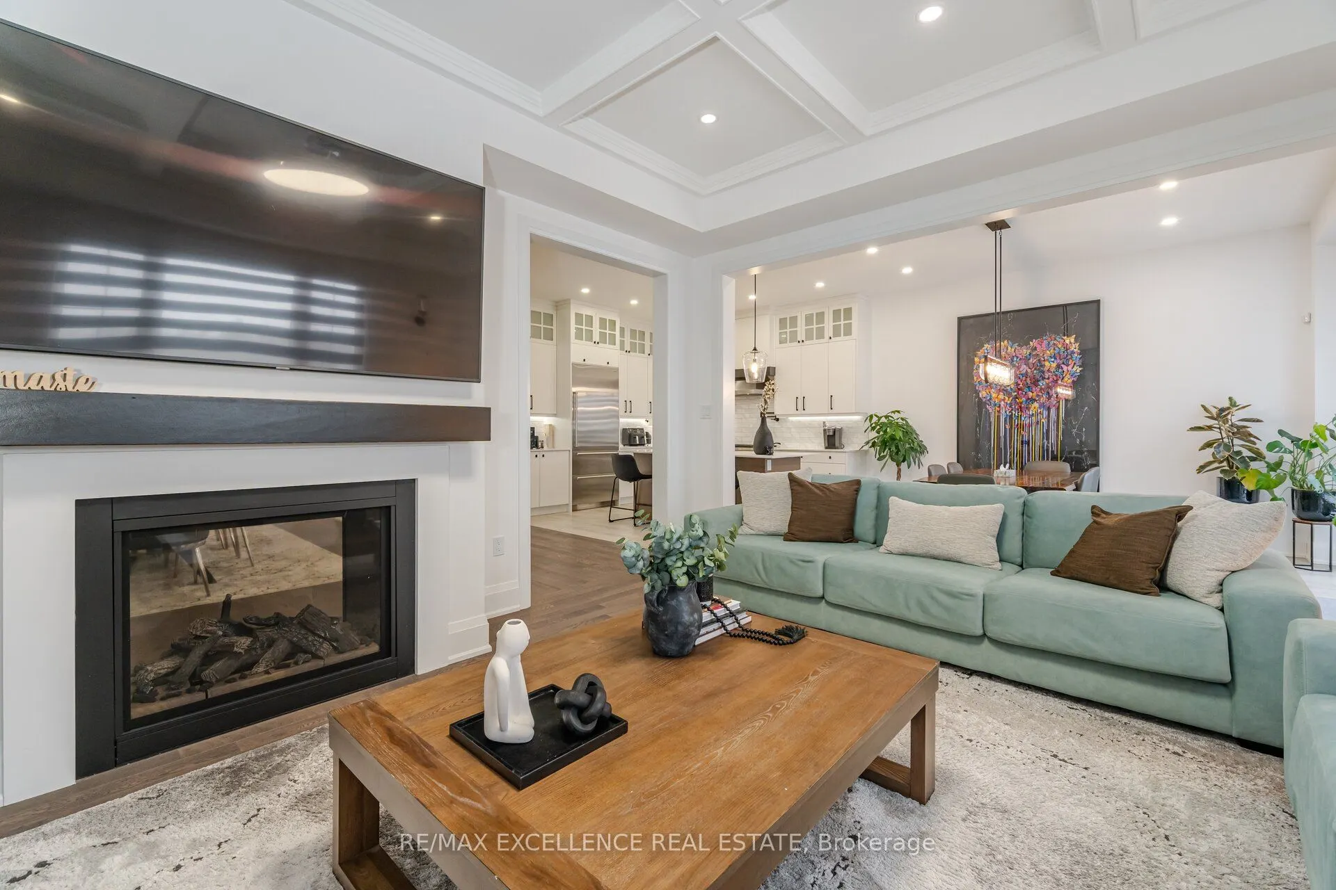 530 Kleinburg Summit Way