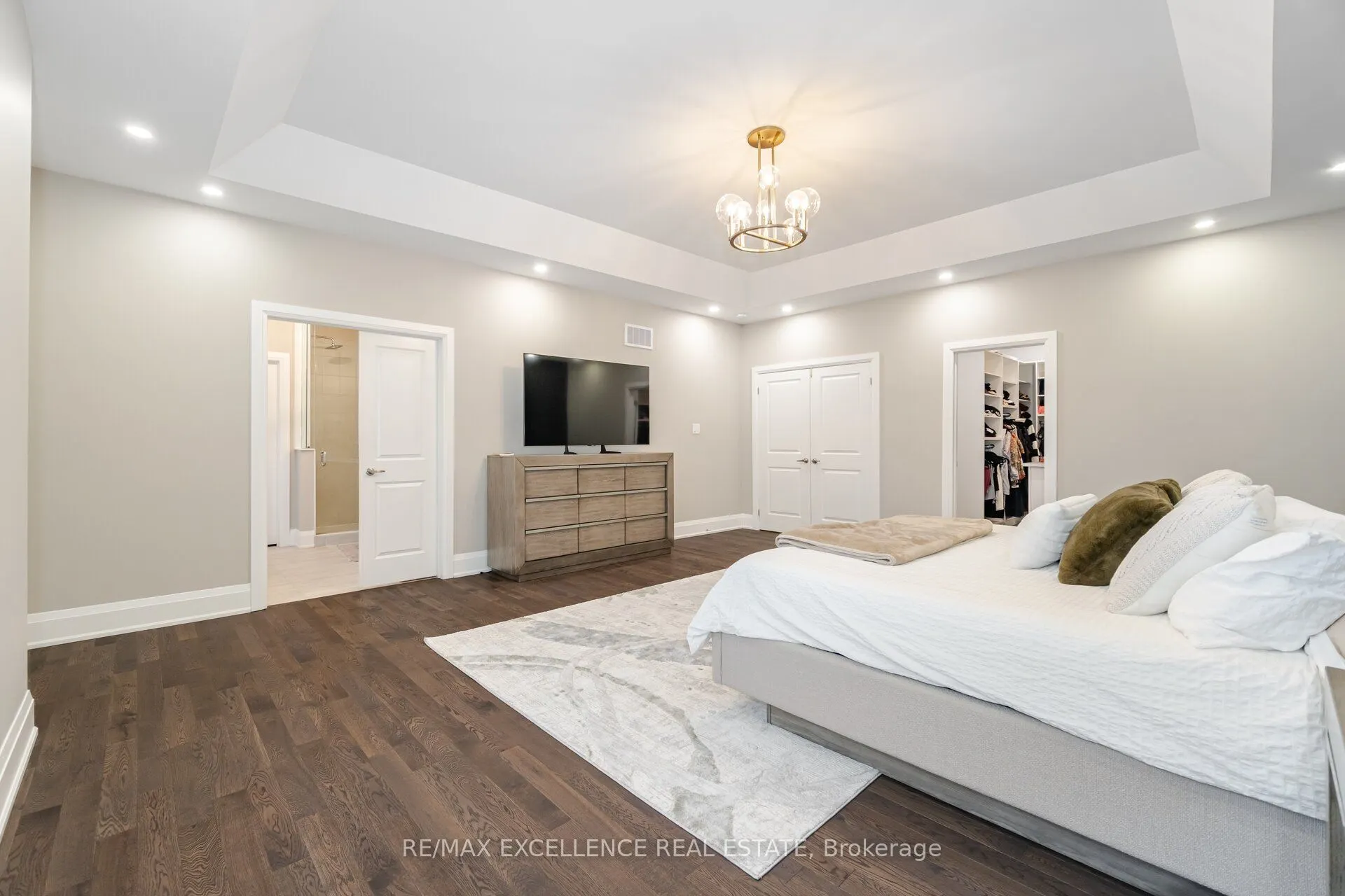 530 Kleinburg Summit Way