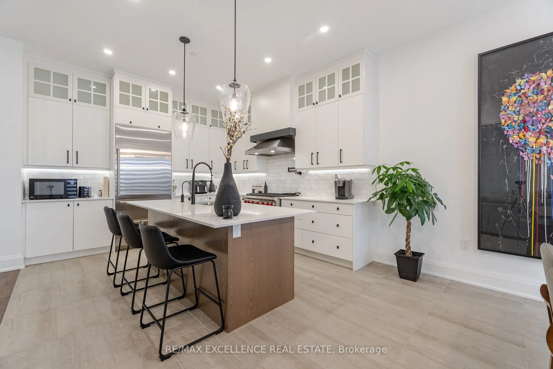 530 Kleinburg Summit Way