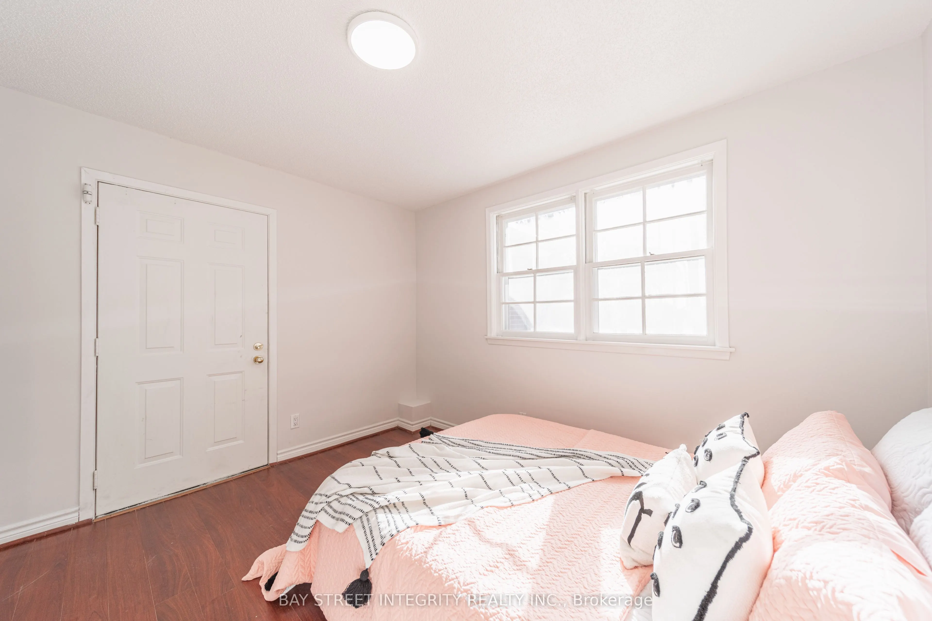 19 Valleycrest Avenue