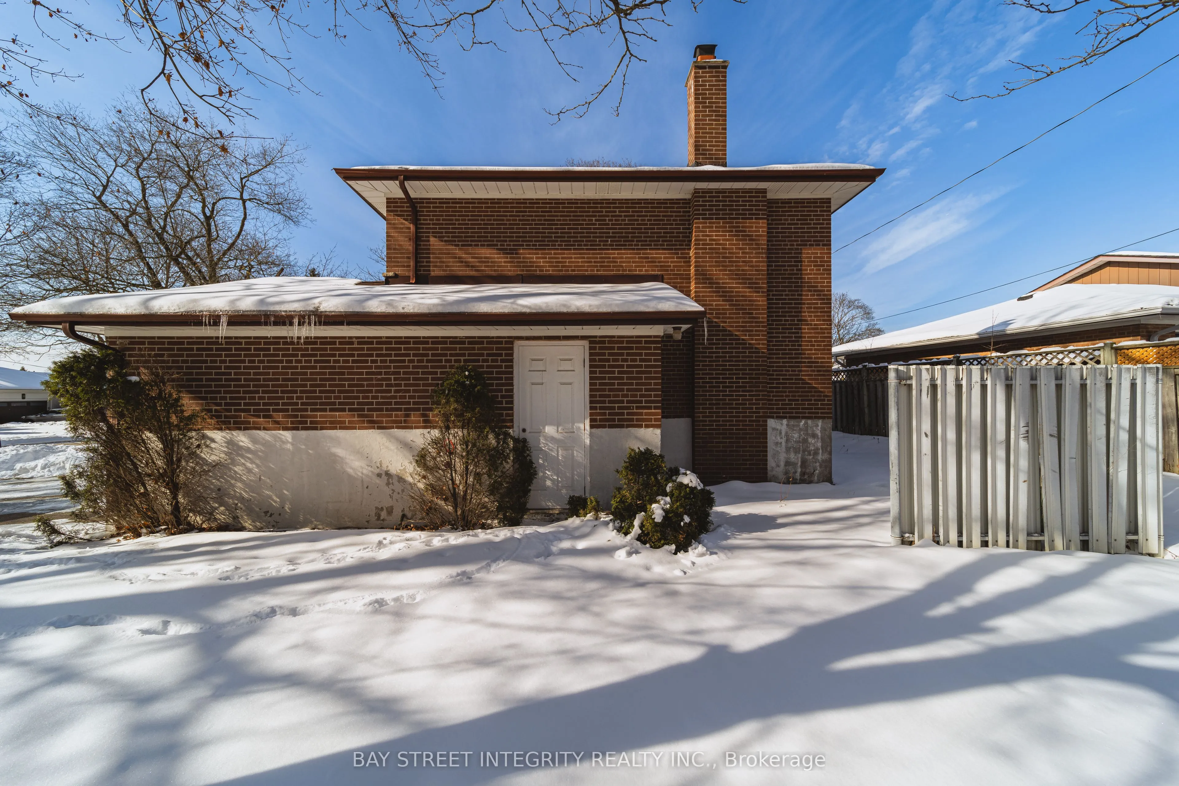 19 Valleycrest Avenue
