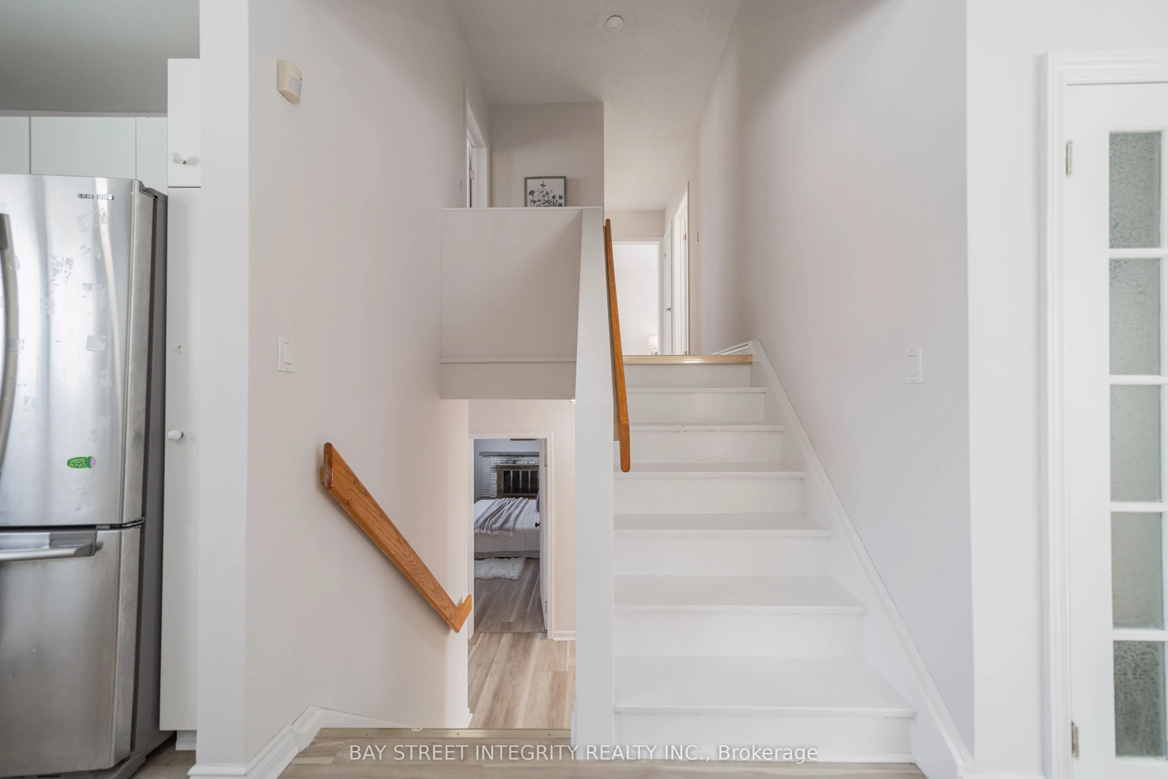 19 Valleycrest Avenue