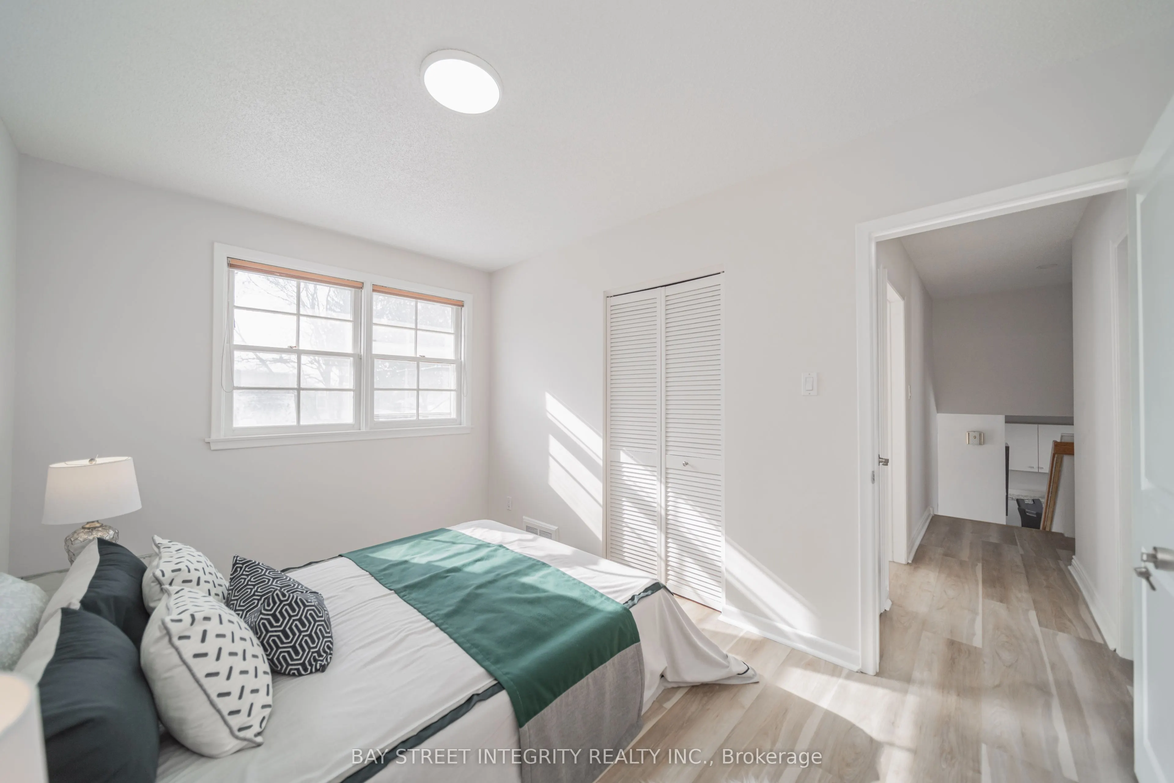 19 Valleycrest Avenue