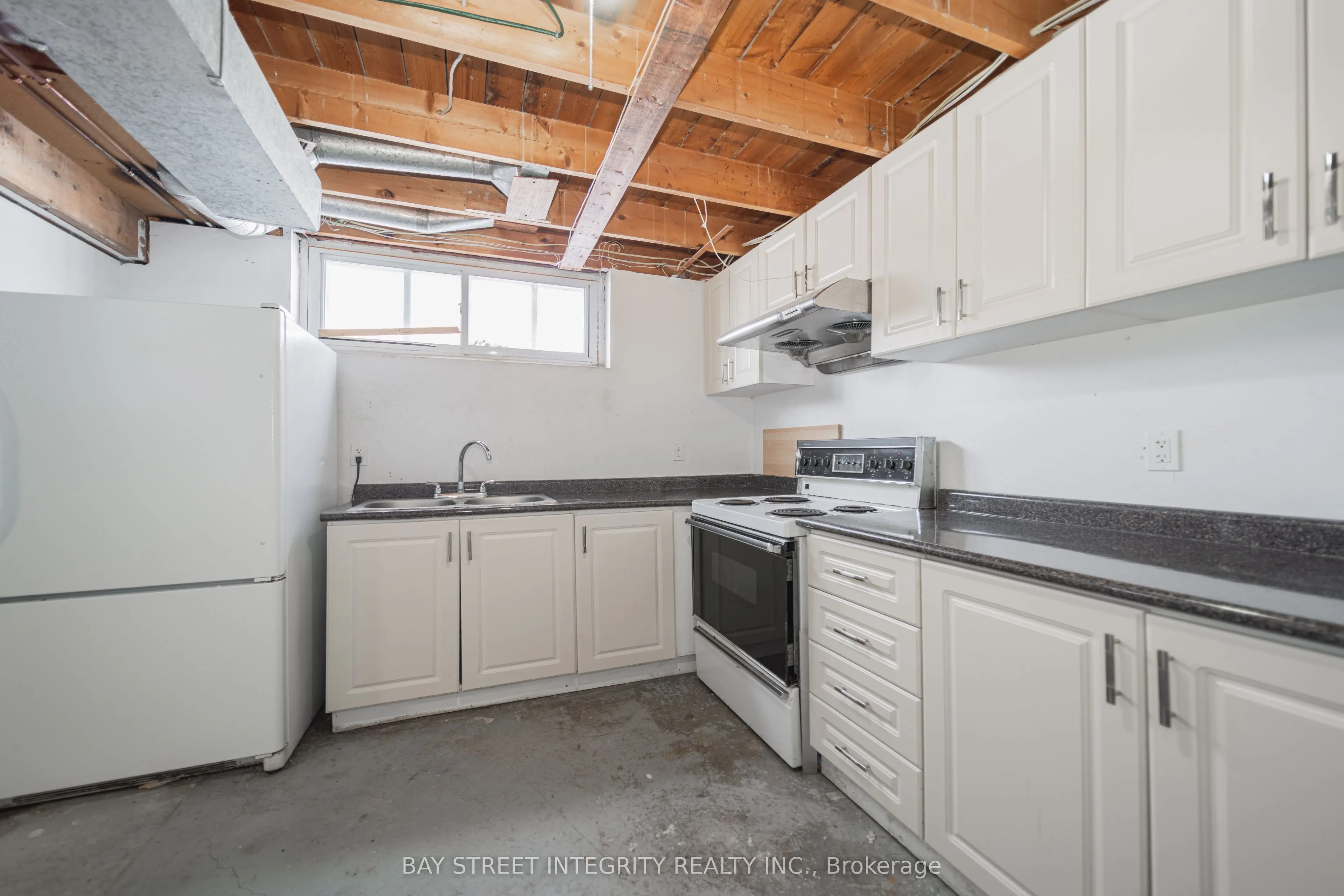 19 Valleycrest Avenue