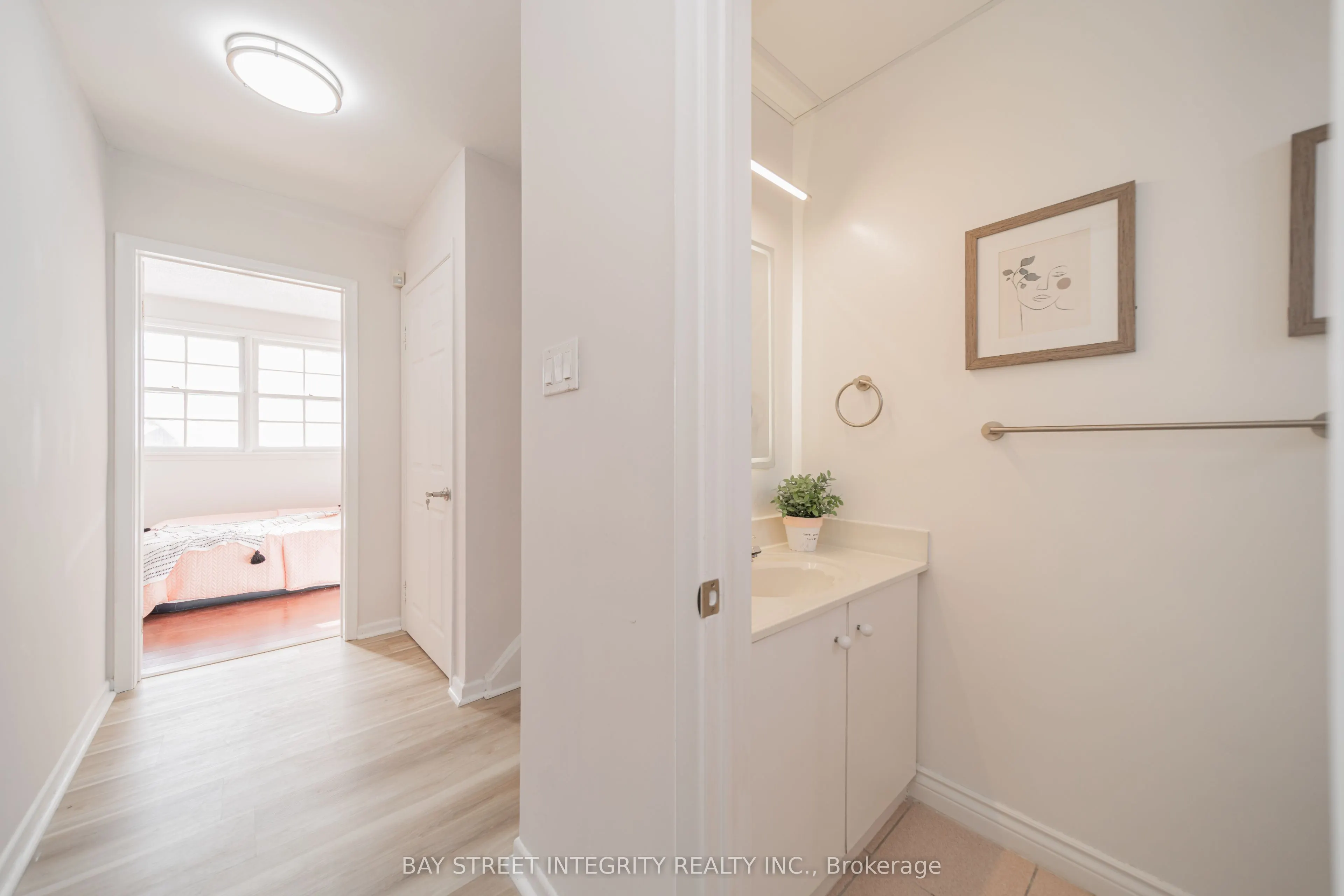 19 Valleycrest Avenue