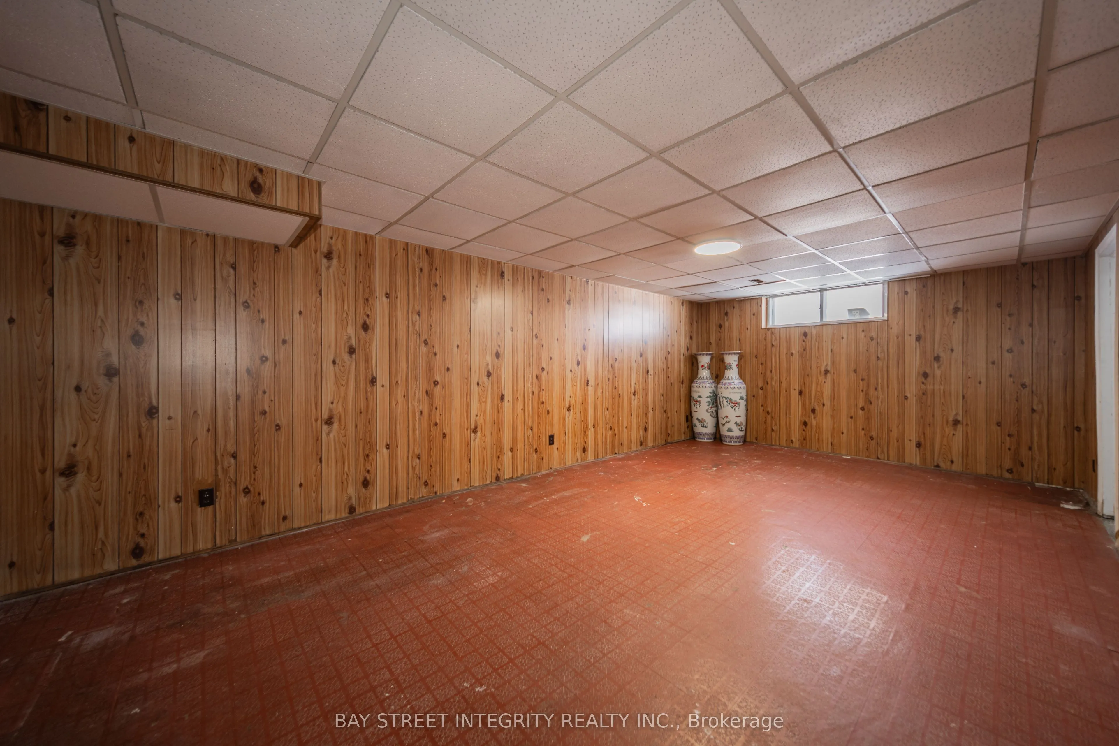 19 Valleycrest Avenue