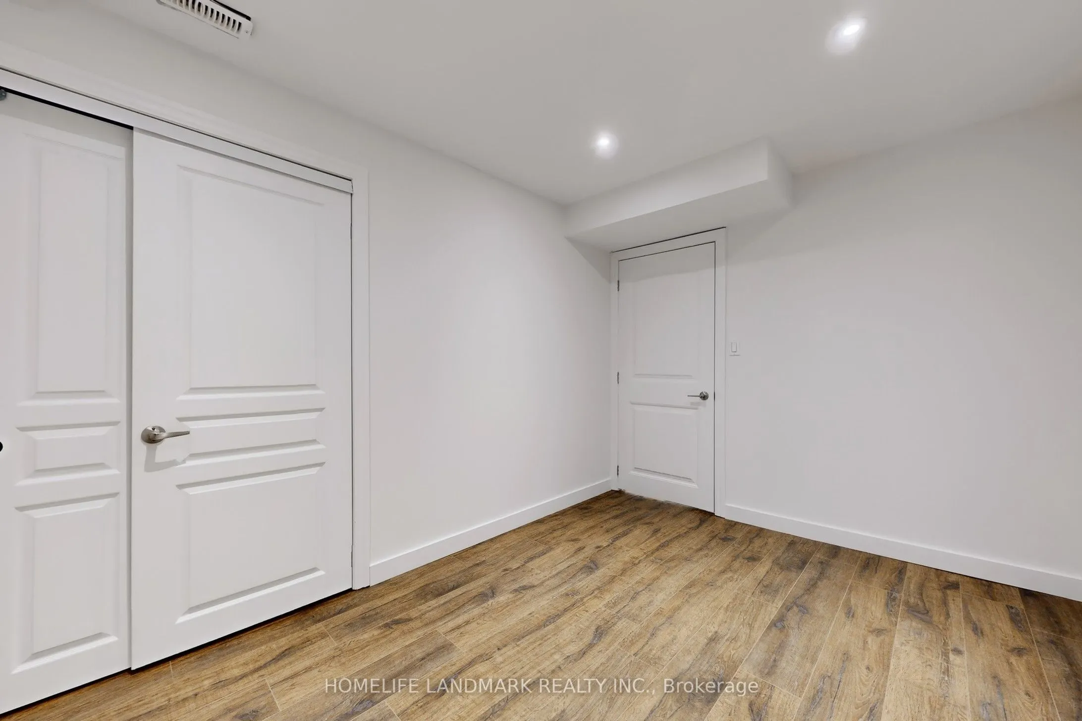 40 Spring Farm Road