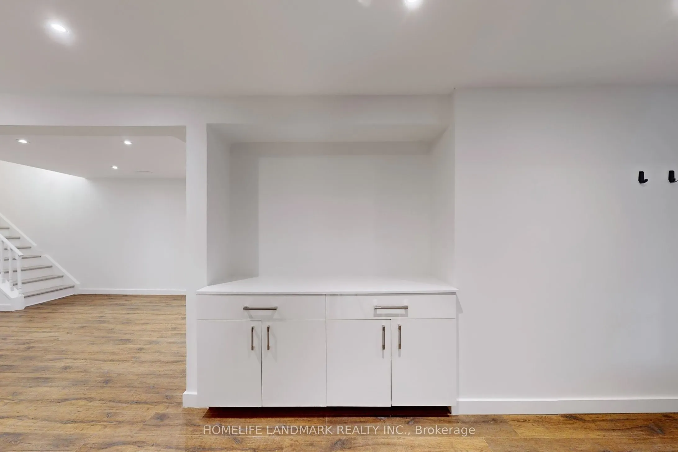 40 Spring Farm Road