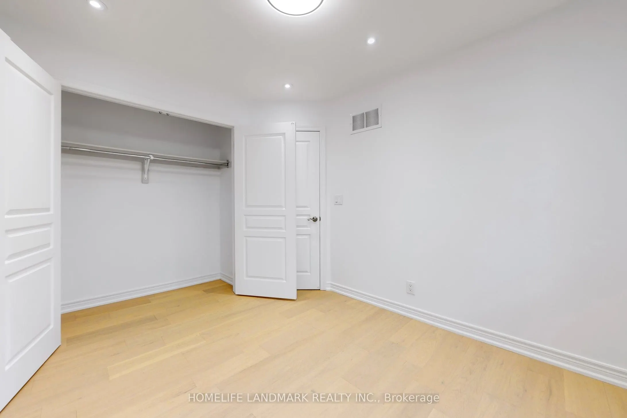 40 Spring Farm Road