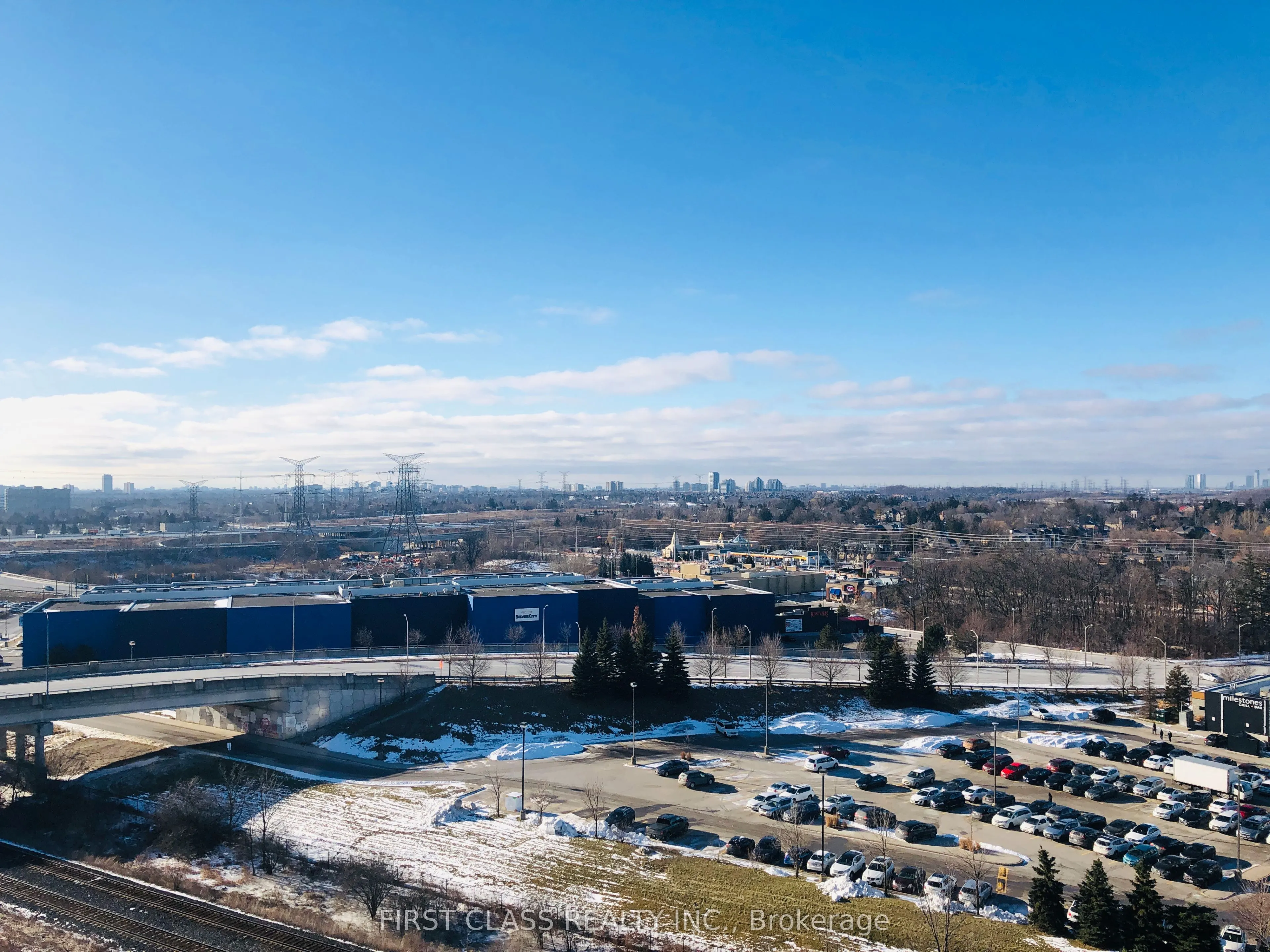 55 Oneida Crescent #1106