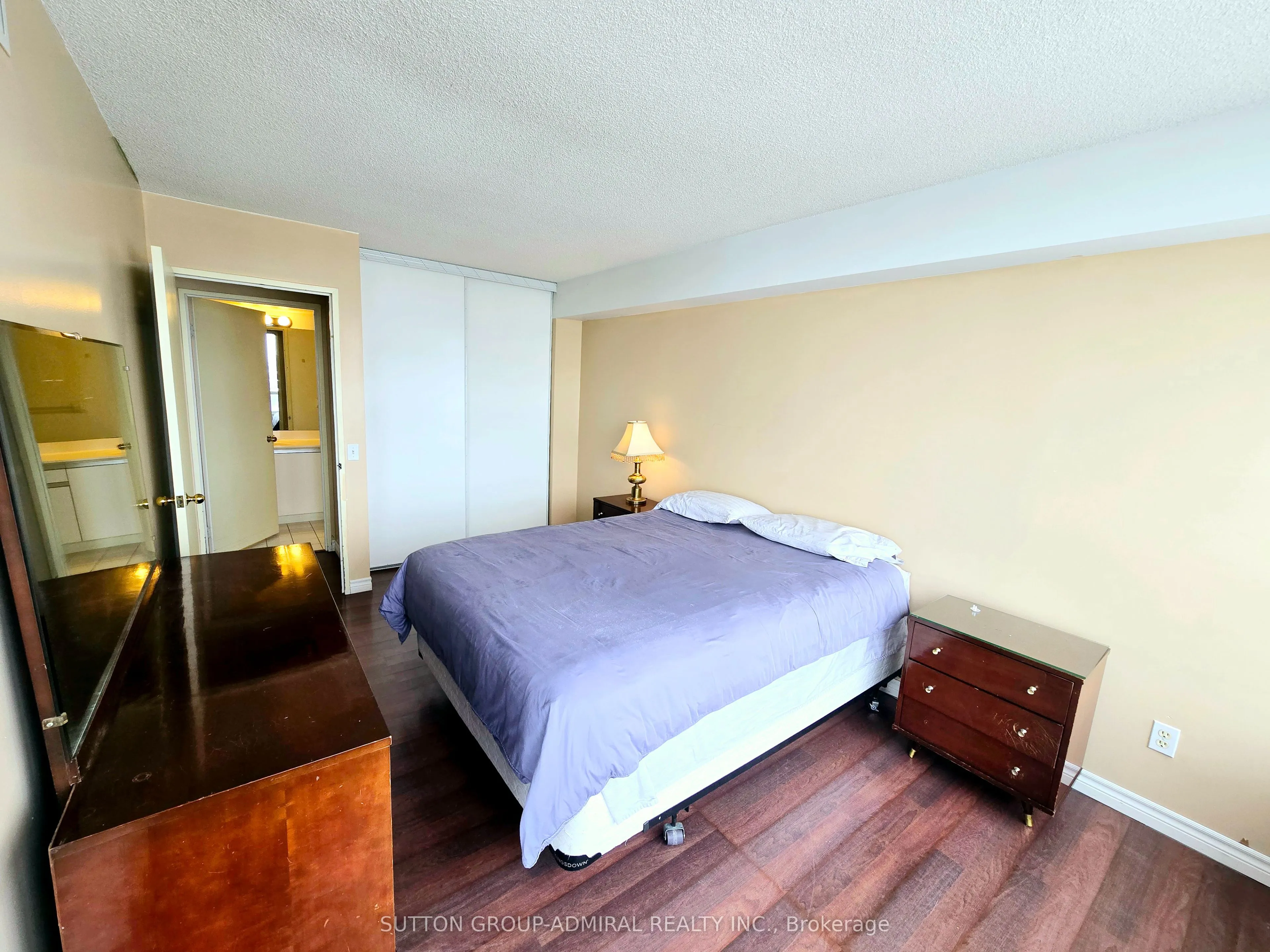 91 Townsgate Drive, #PH210