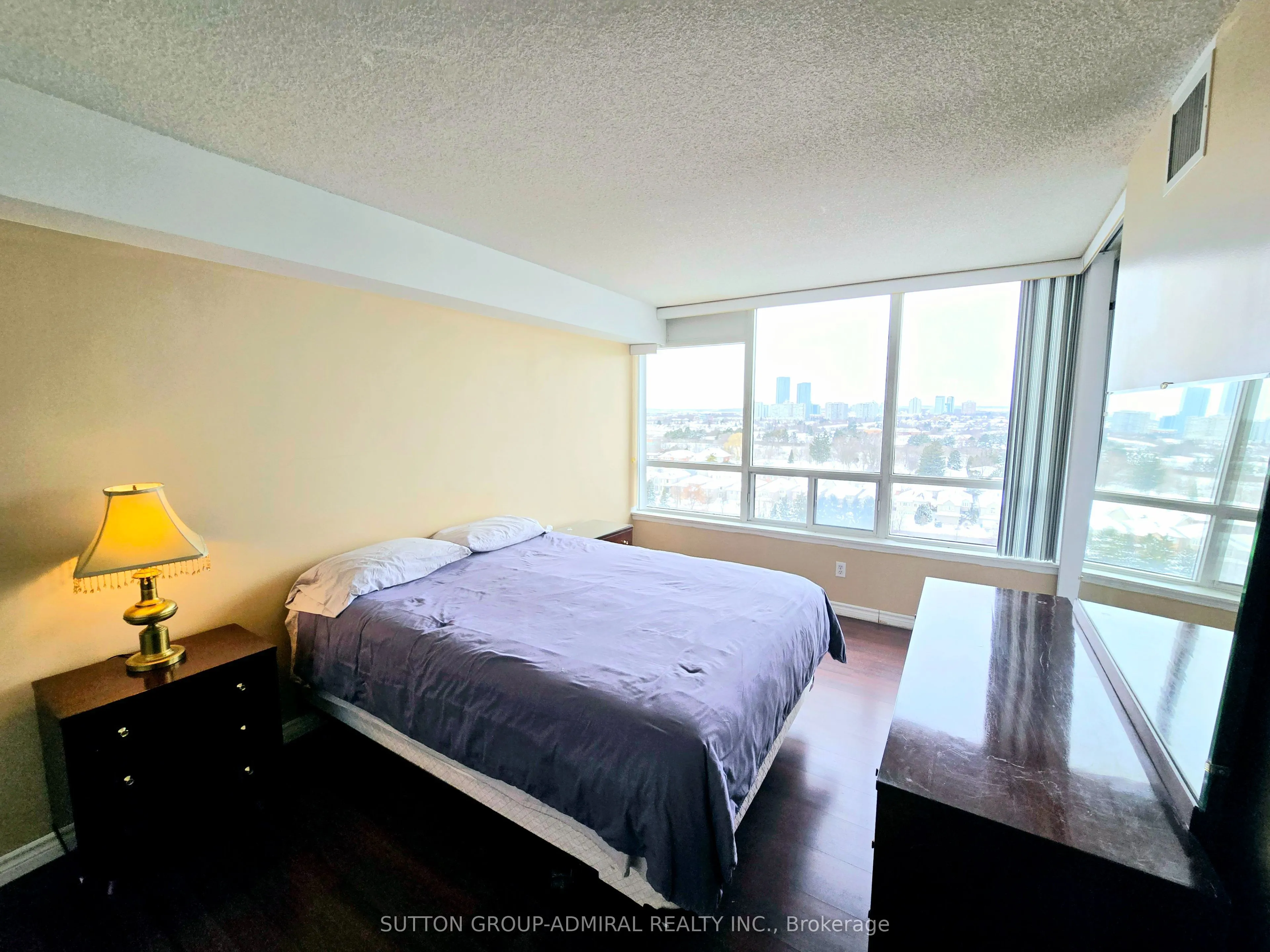 91 Townsgate Drive, #PH210