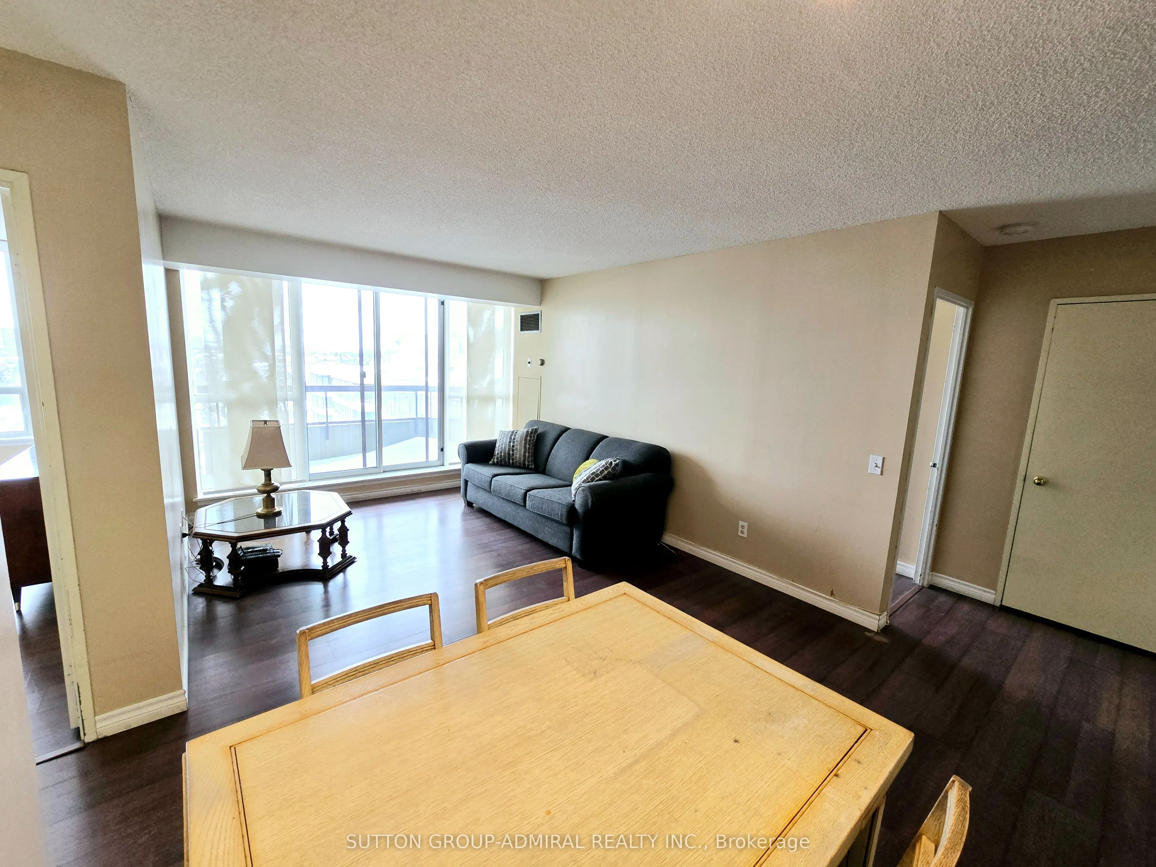 91 Townsgate Drive, #PH210
