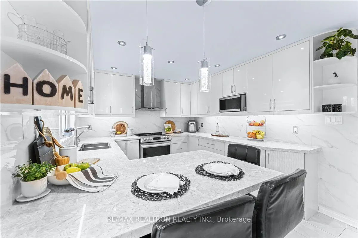 129 Flagstone Way