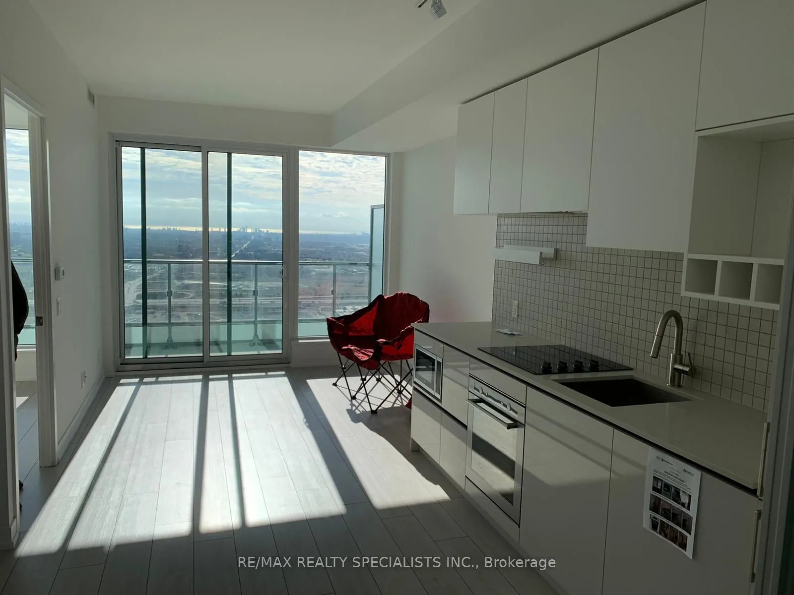 5 Buttermill Avenue, #5605