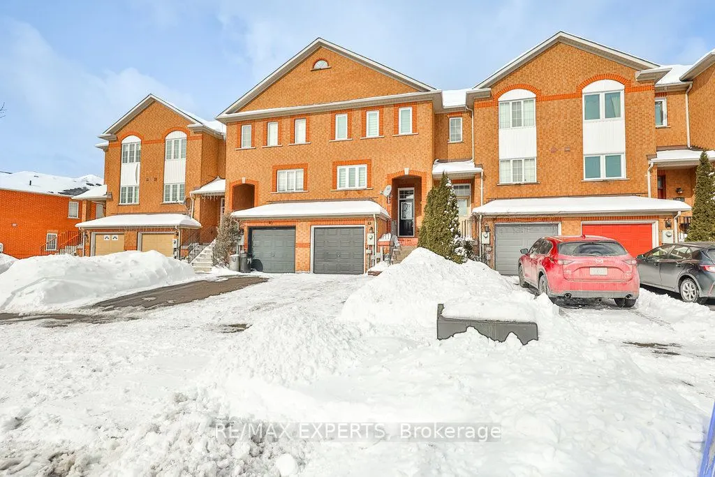 42 Lucena Crescent