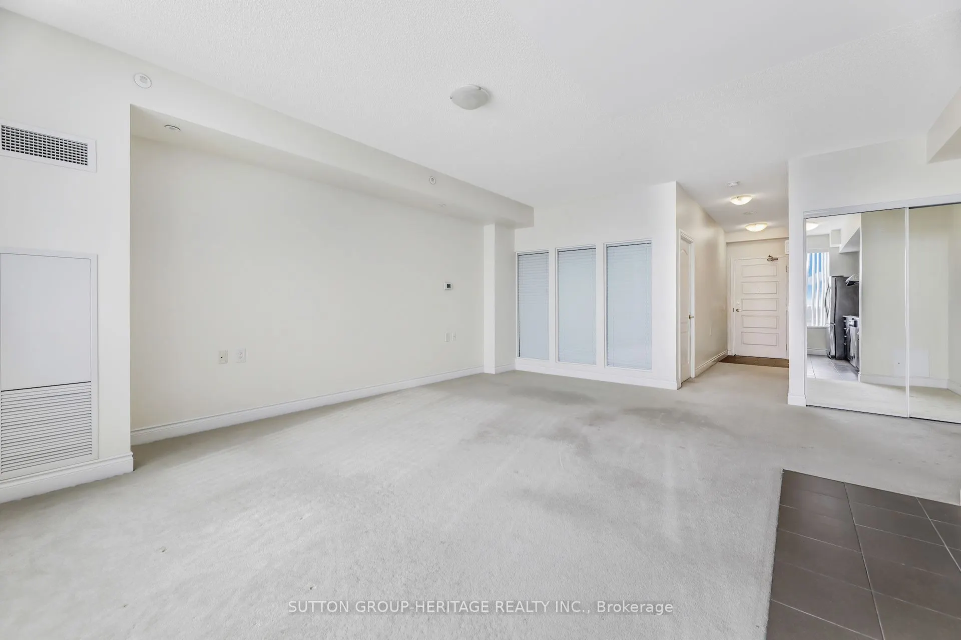 1 Sun Yat-Sen Avenue #267