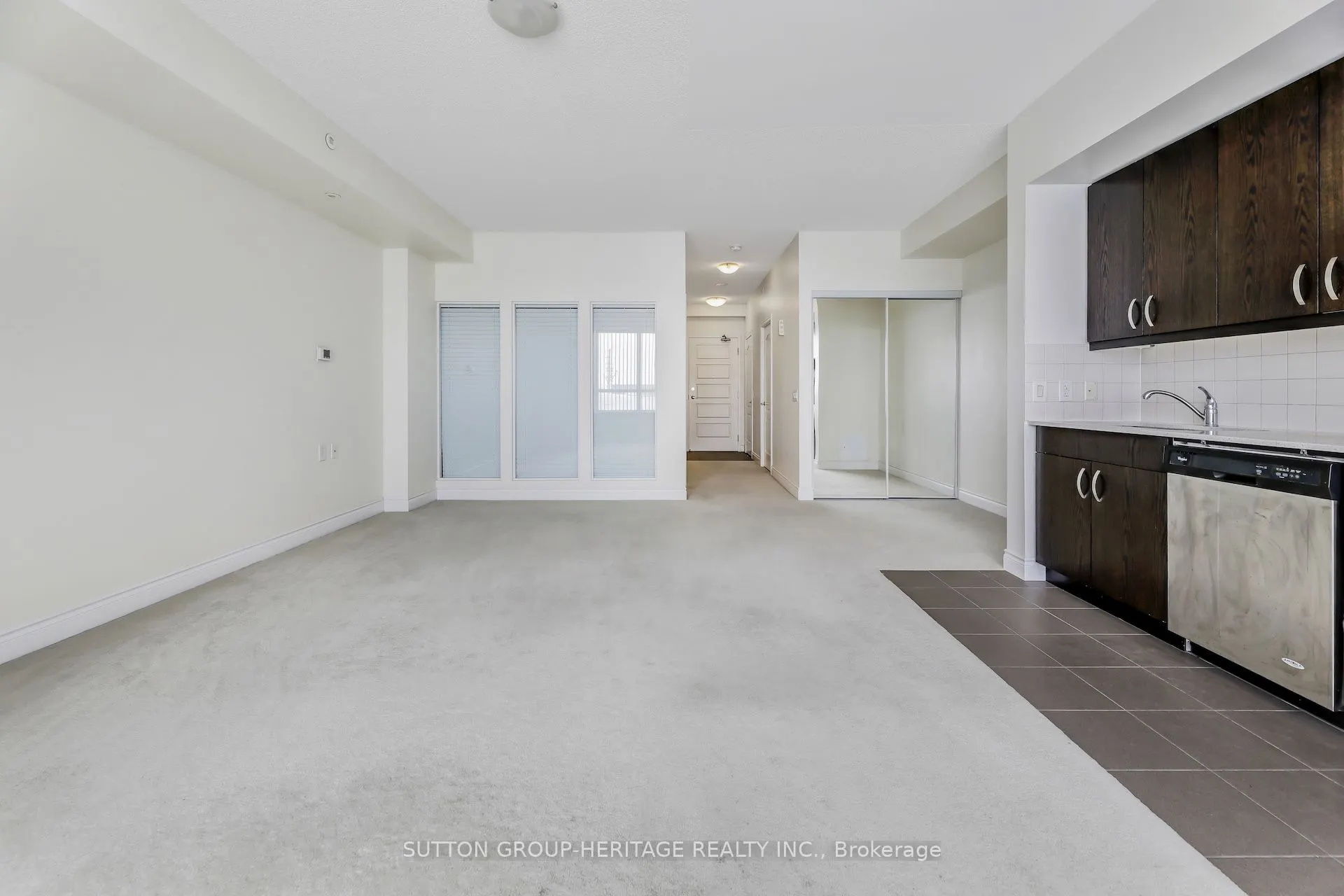 1 Sun Yat-Sen Avenue #267