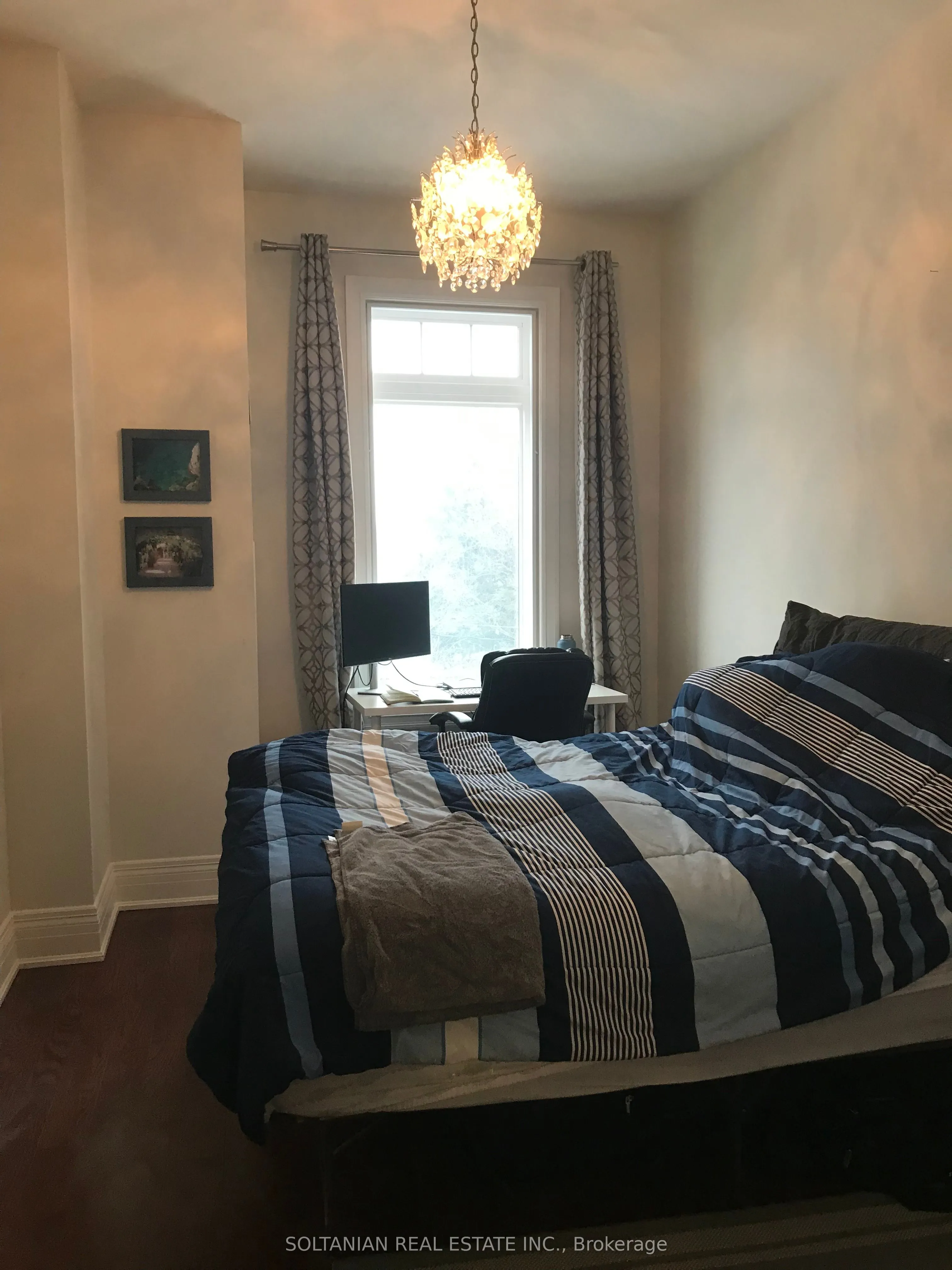 80 Burns Boulevard #425