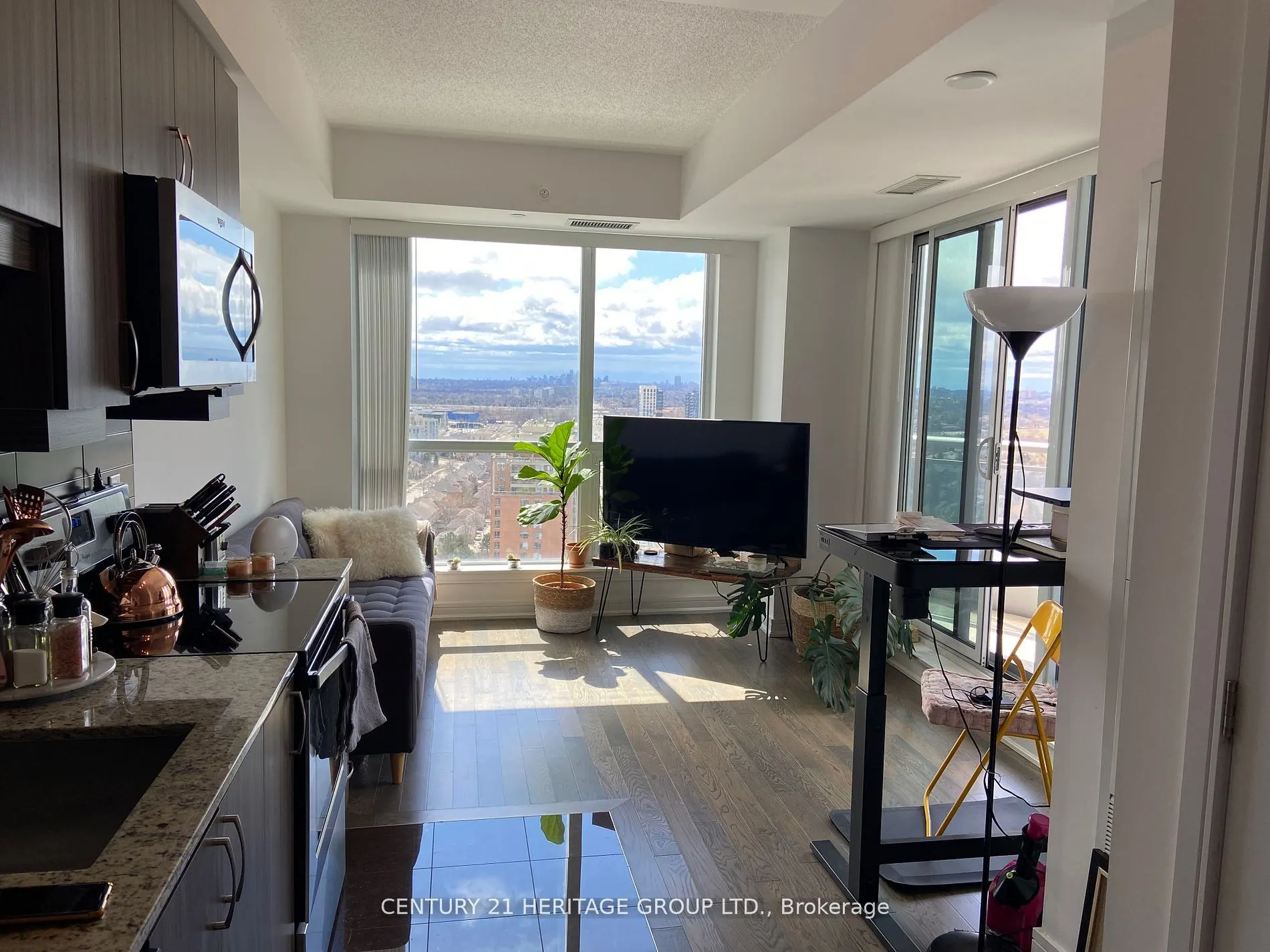 9201 Yonge Street, #1909